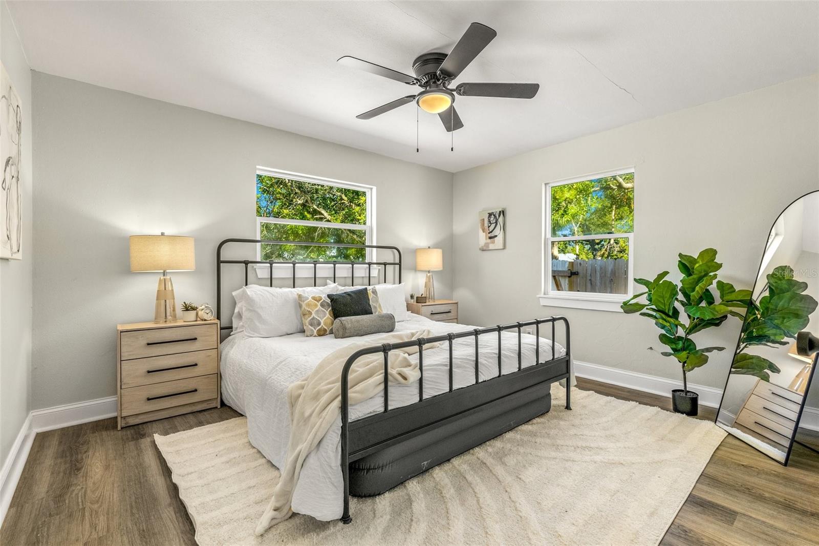 921 YALE ST N, ST PETERSBURG, FL, 33713