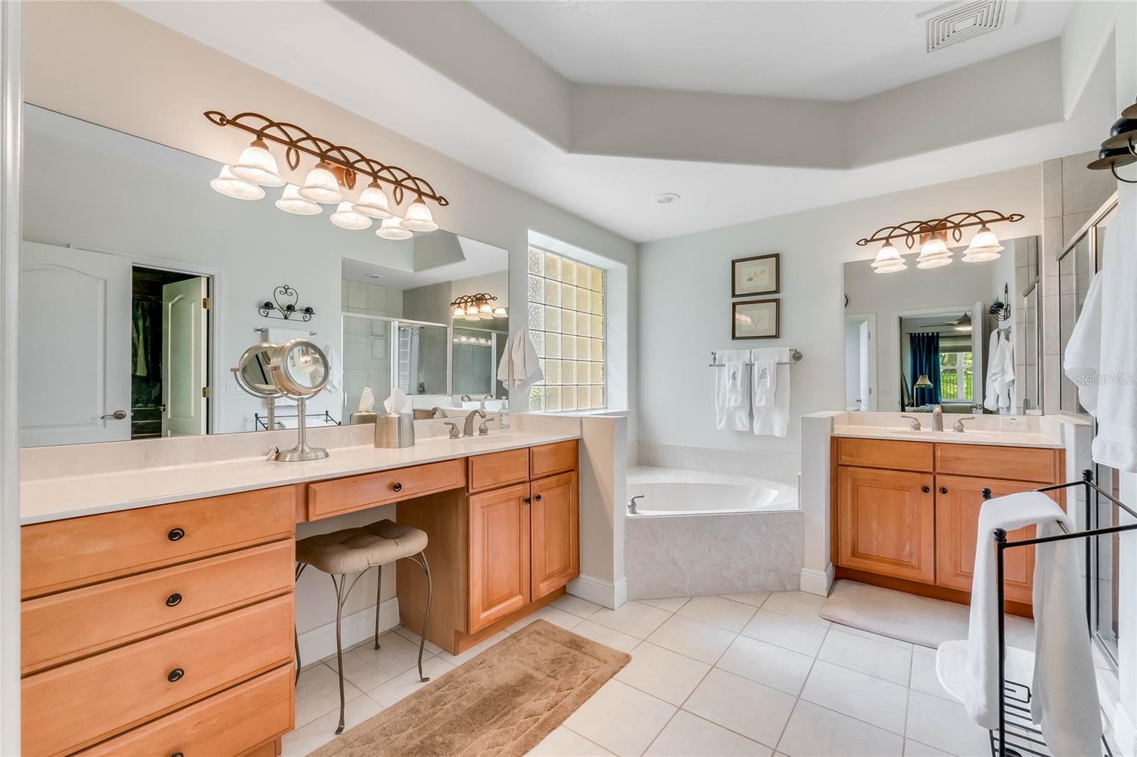 1235 LEXINGTON PKWY, APOPKA, FL, 32712