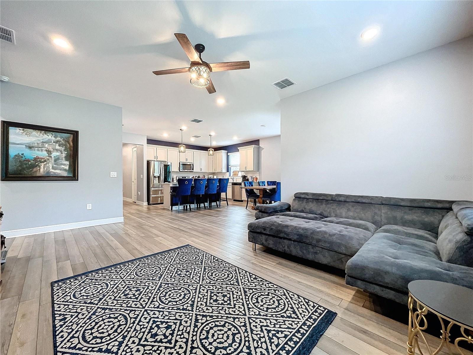 6119 BRADFORD WOODS DR, ZEPHYRHILLS, FL, 33542