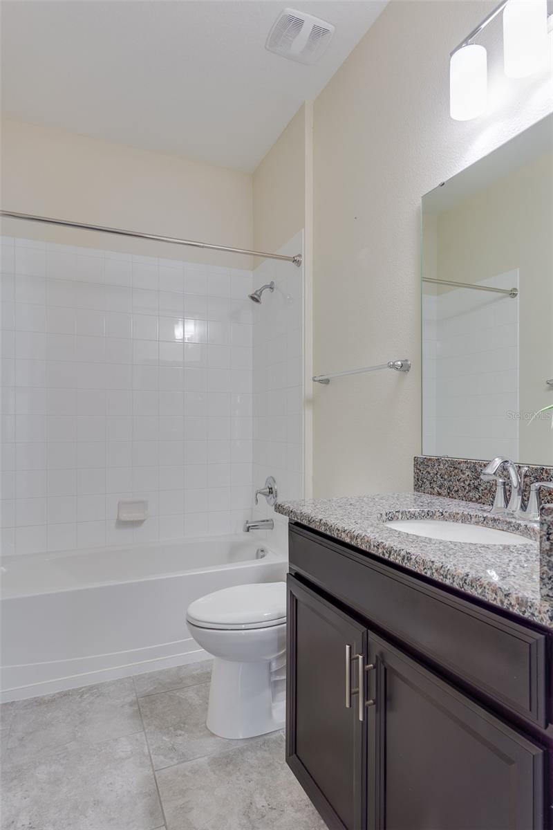 3825 QUAINT LN #F, CLERMONT, FL, 34711