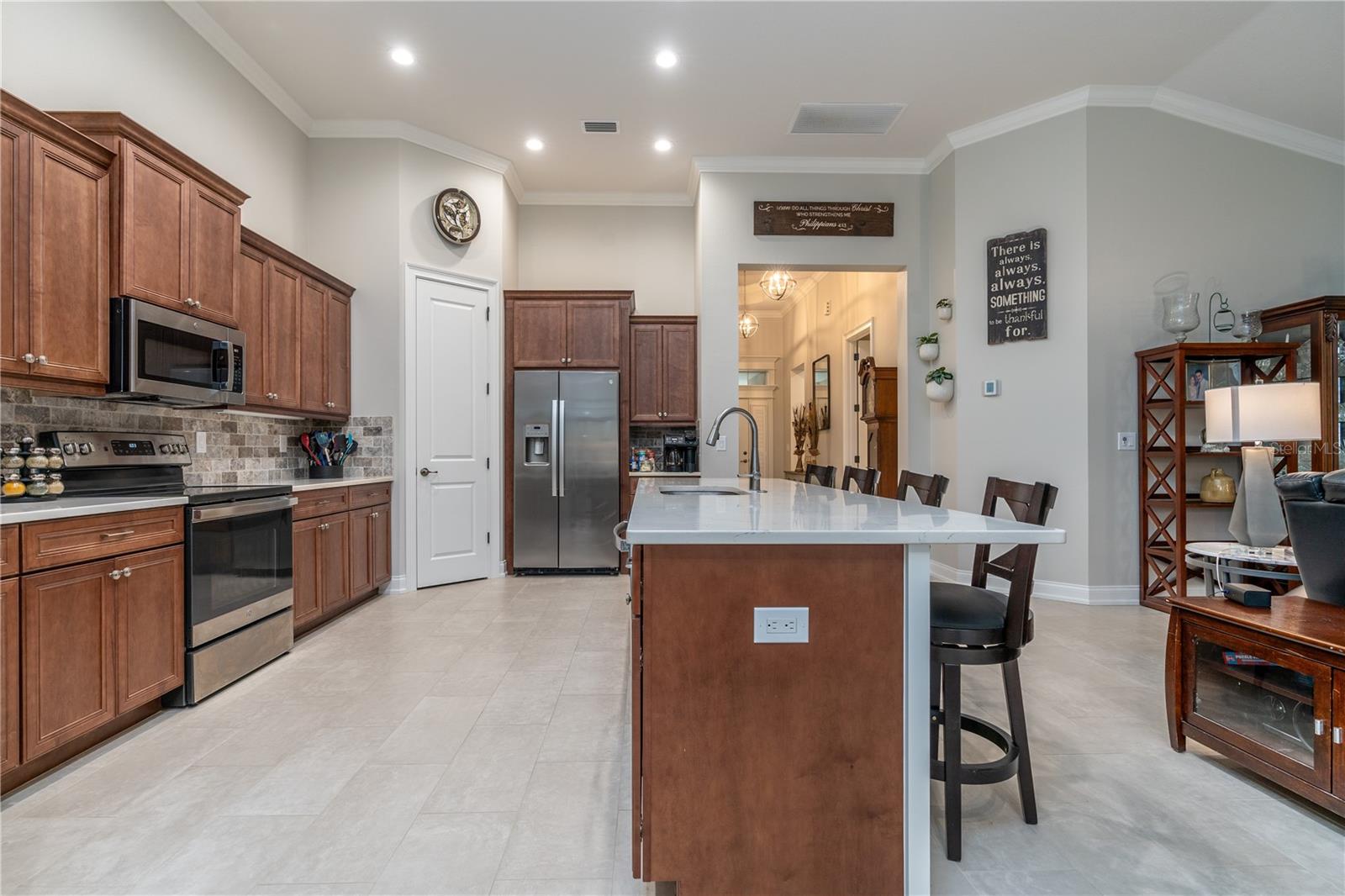 7929 LAKE JAMES BLVD, LAKELAND, FL, 33810