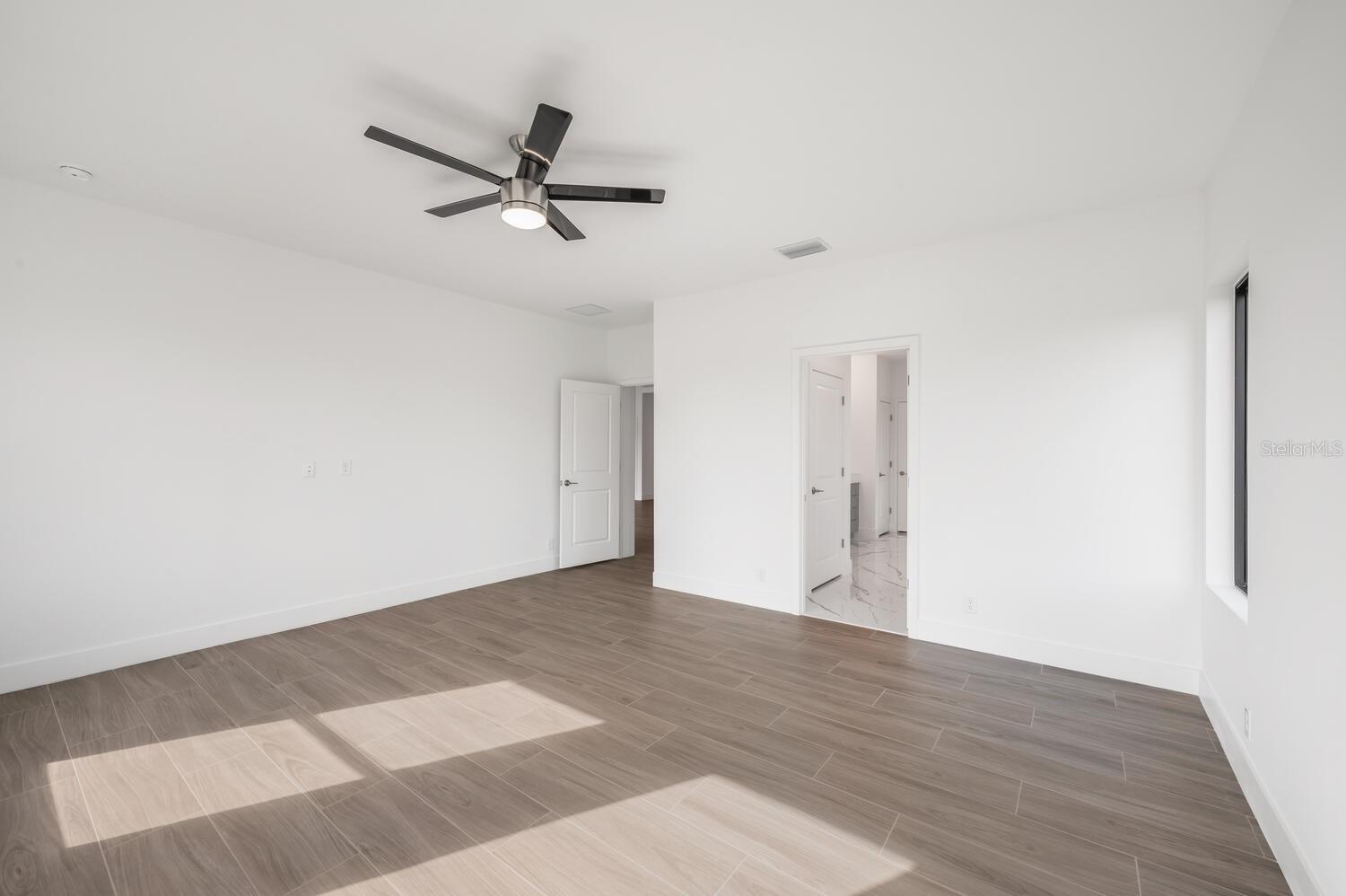 16440 CAPE HORN BLVD, PUNTA GORDA, FL, 33955