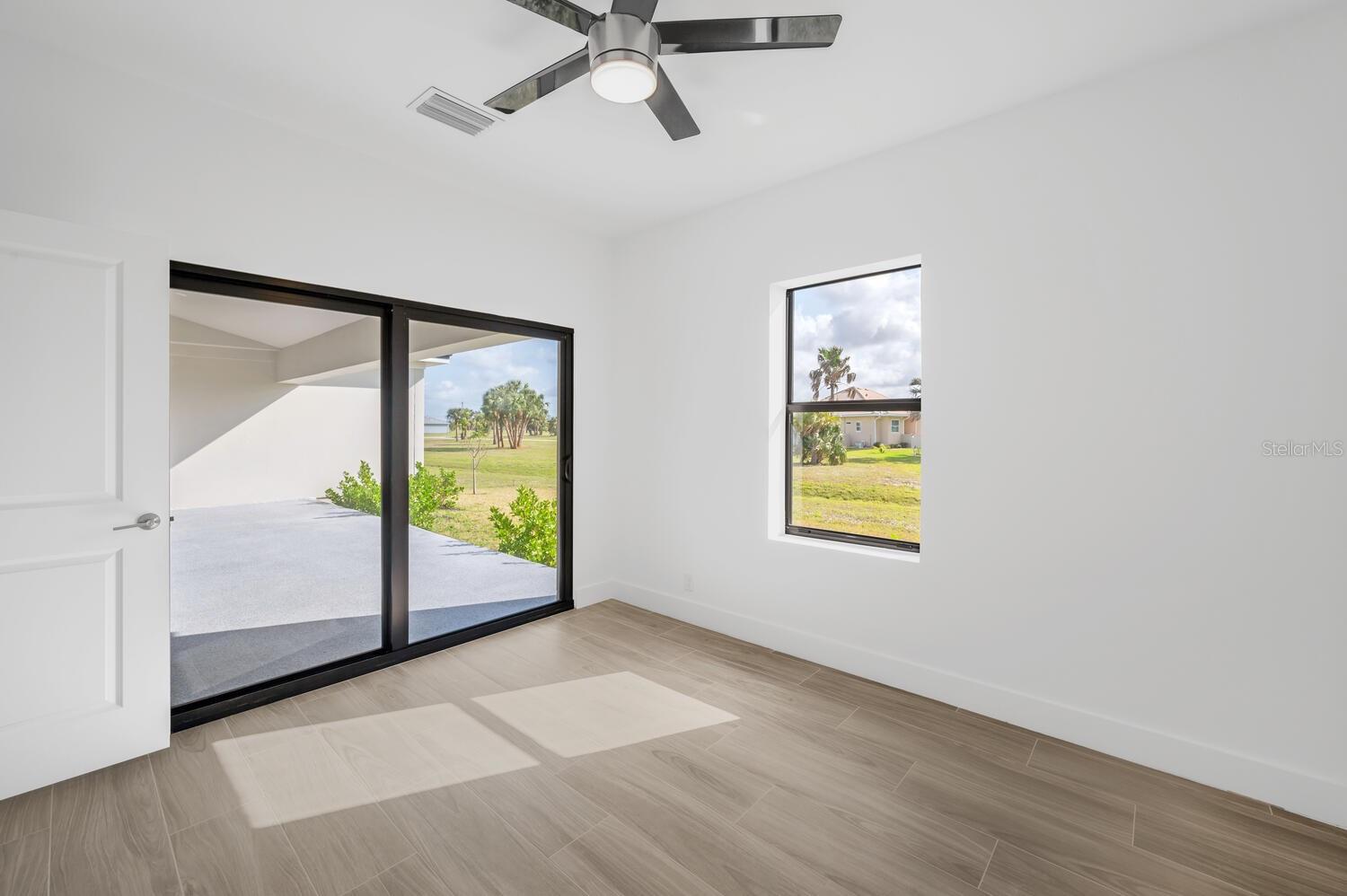 16440 CAPE HORN BLVD, PUNTA GORDA, FL, 33955