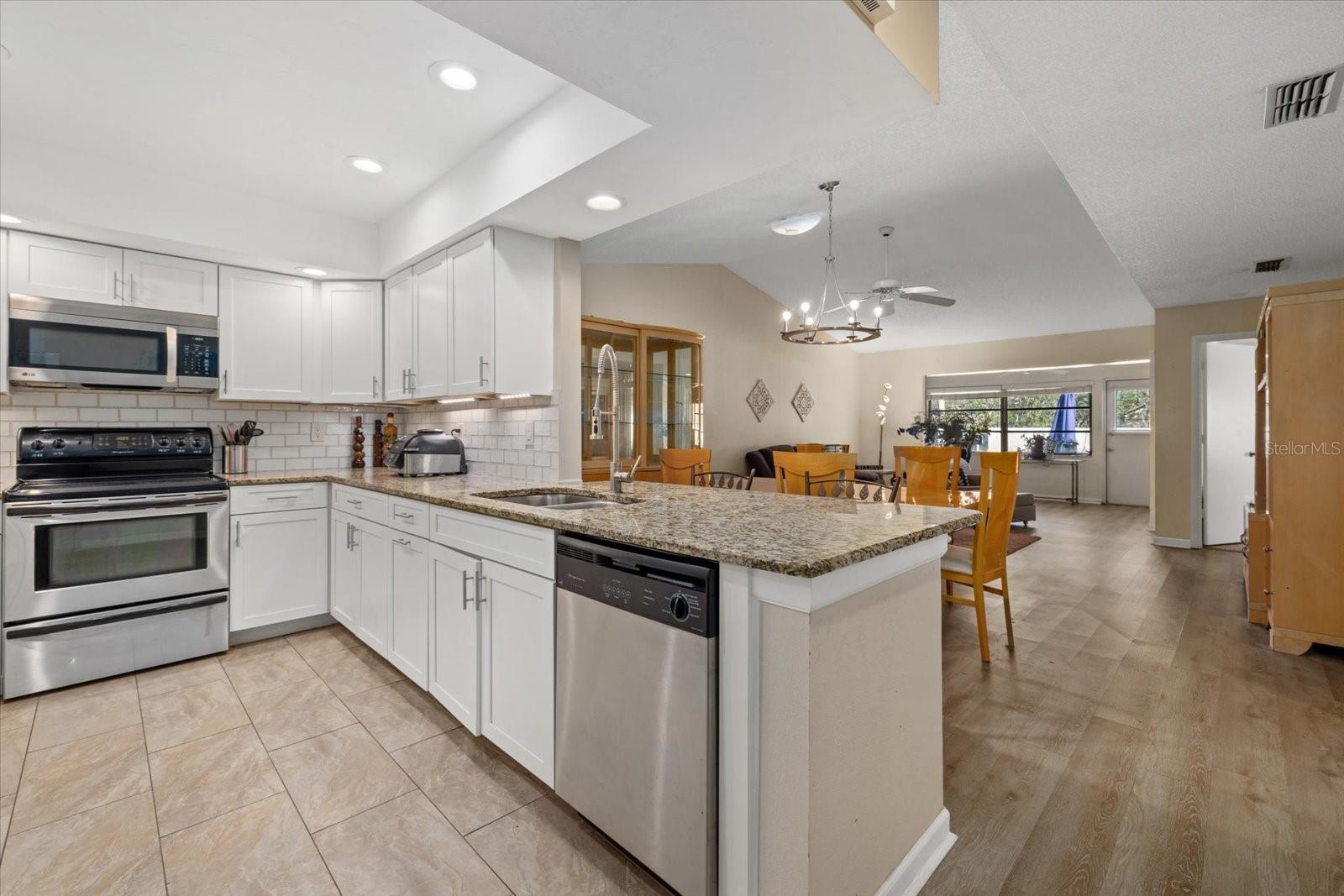 7245 WOOD CREEK DR #29, SARASOTA, FL, 34231