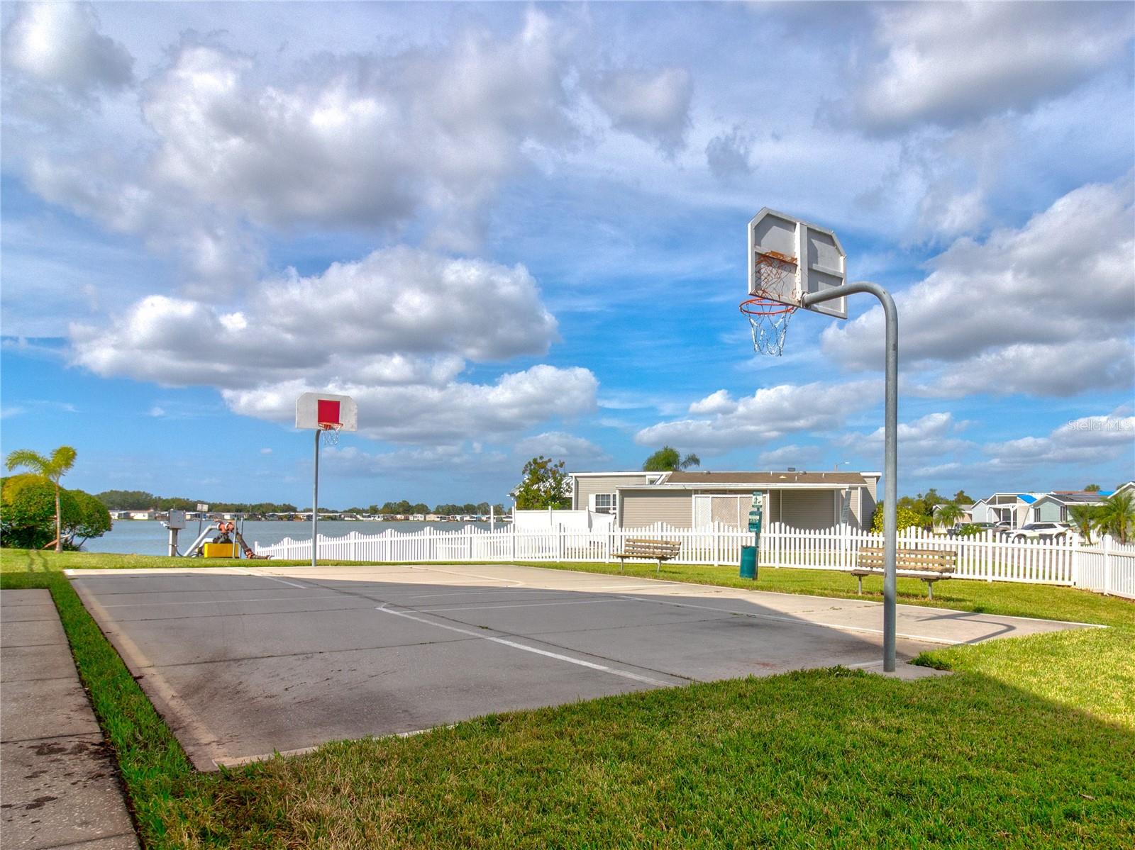 8676 FANTASIA PARK WAY, RIVERVIEW, FL, 33578