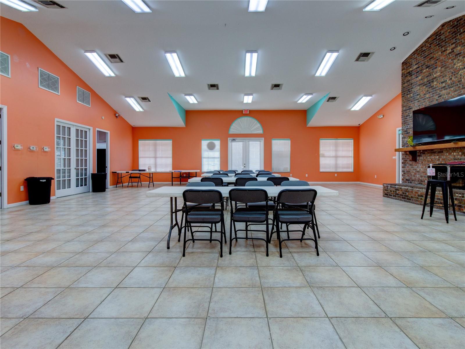 8676 FANTASIA PARK WAY, RIVERVIEW, FL, 33578