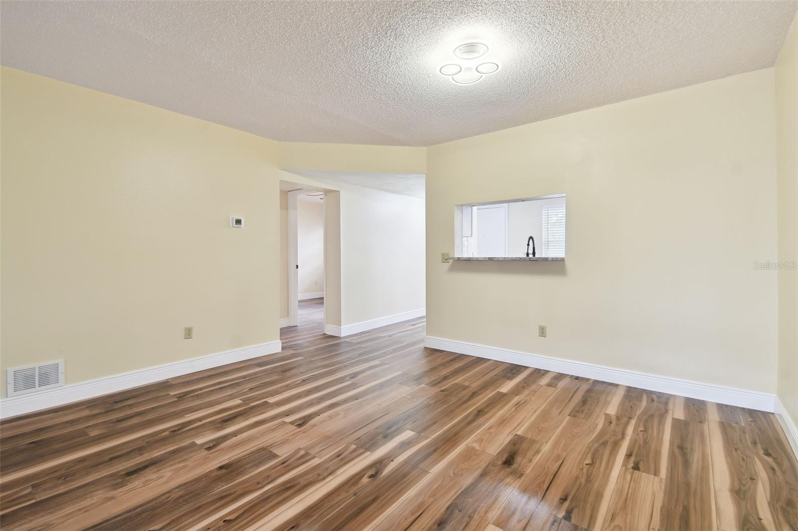 820 VIRGINIA ST #202, DUNEDIN, FL, 34698
