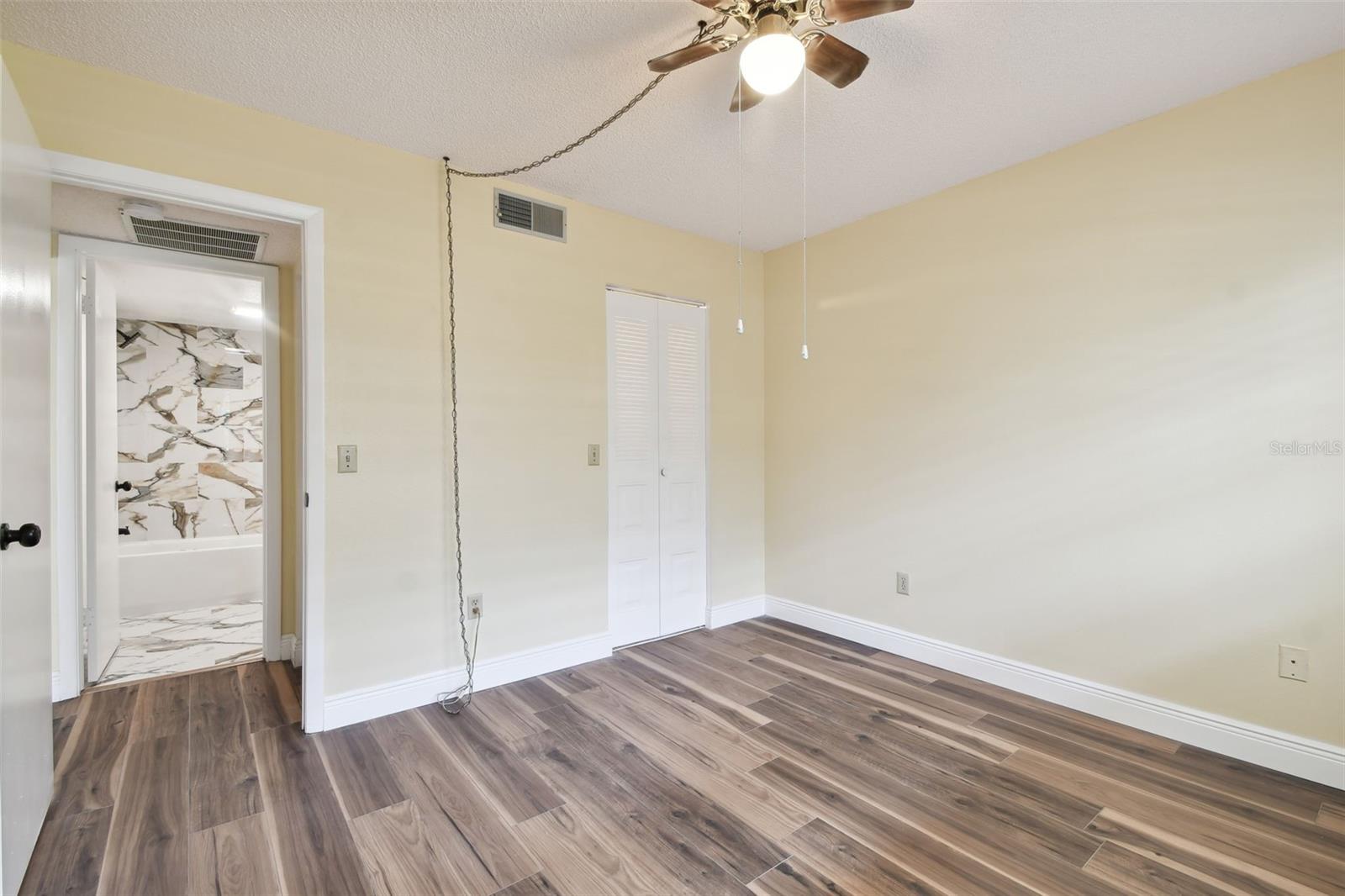 820 VIRGINIA ST #202, DUNEDIN, FL, 34698