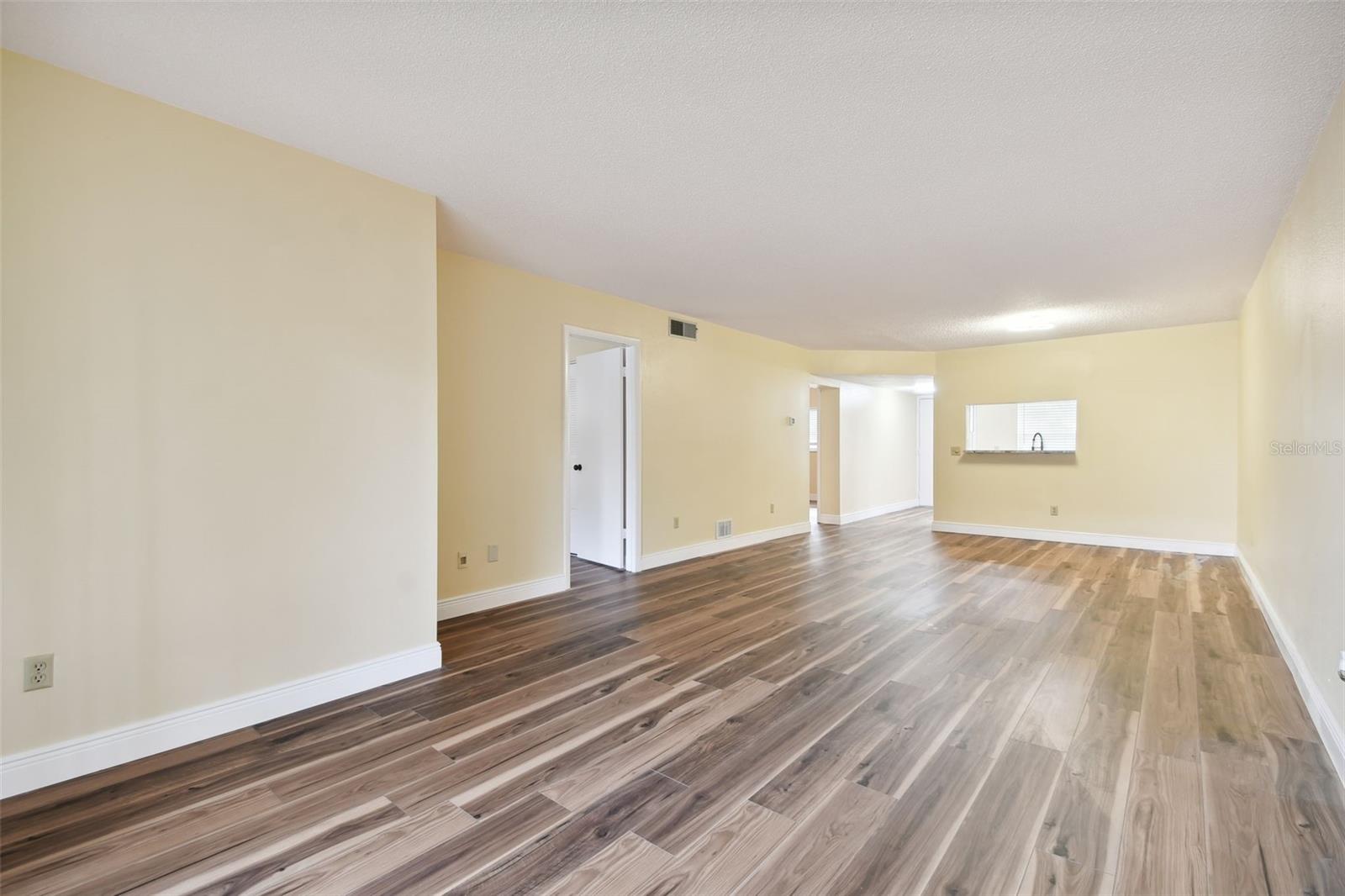 820 VIRGINIA ST #202, DUNEDIN, FL, 34698