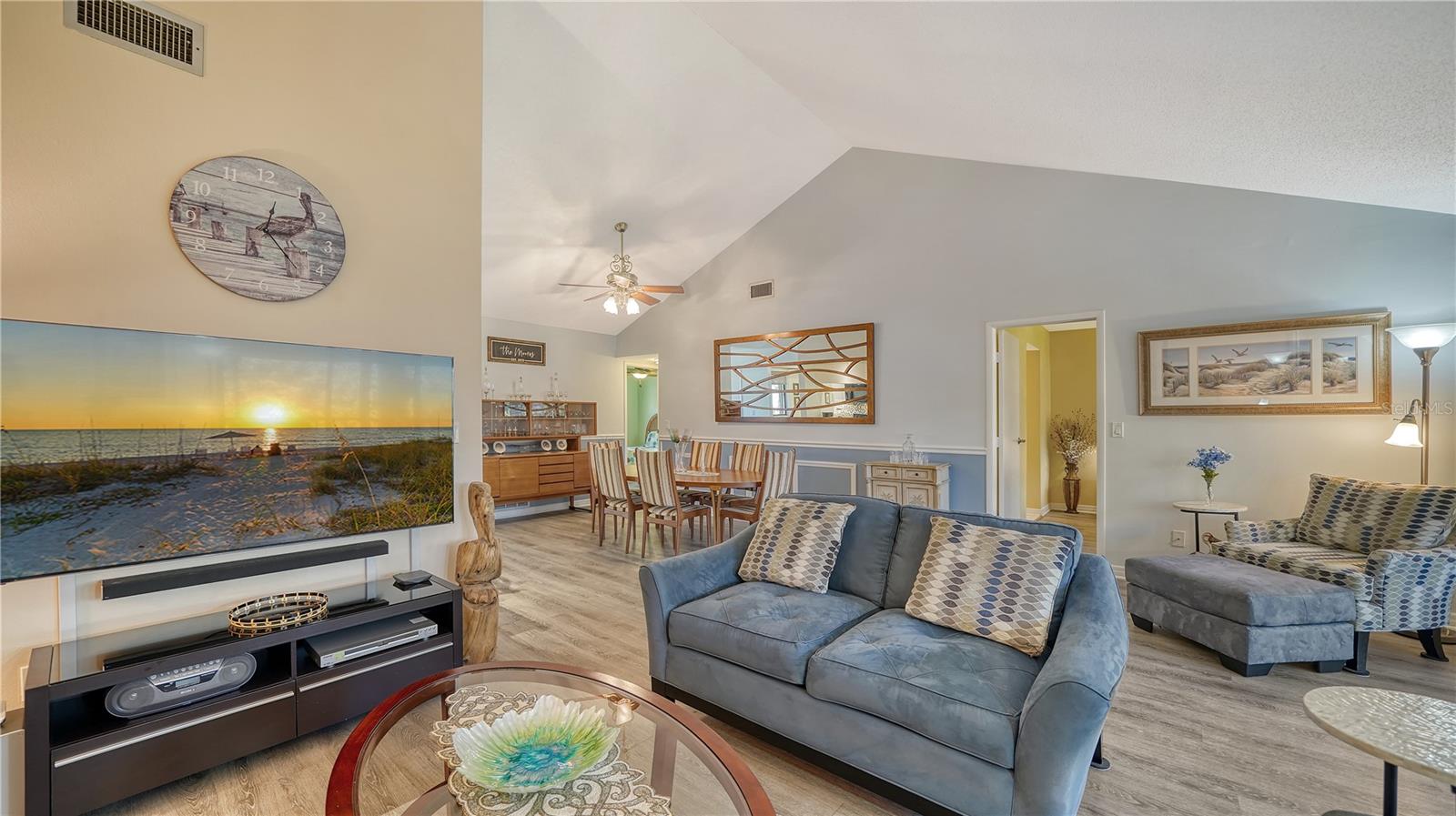 A4627495 Property Photo