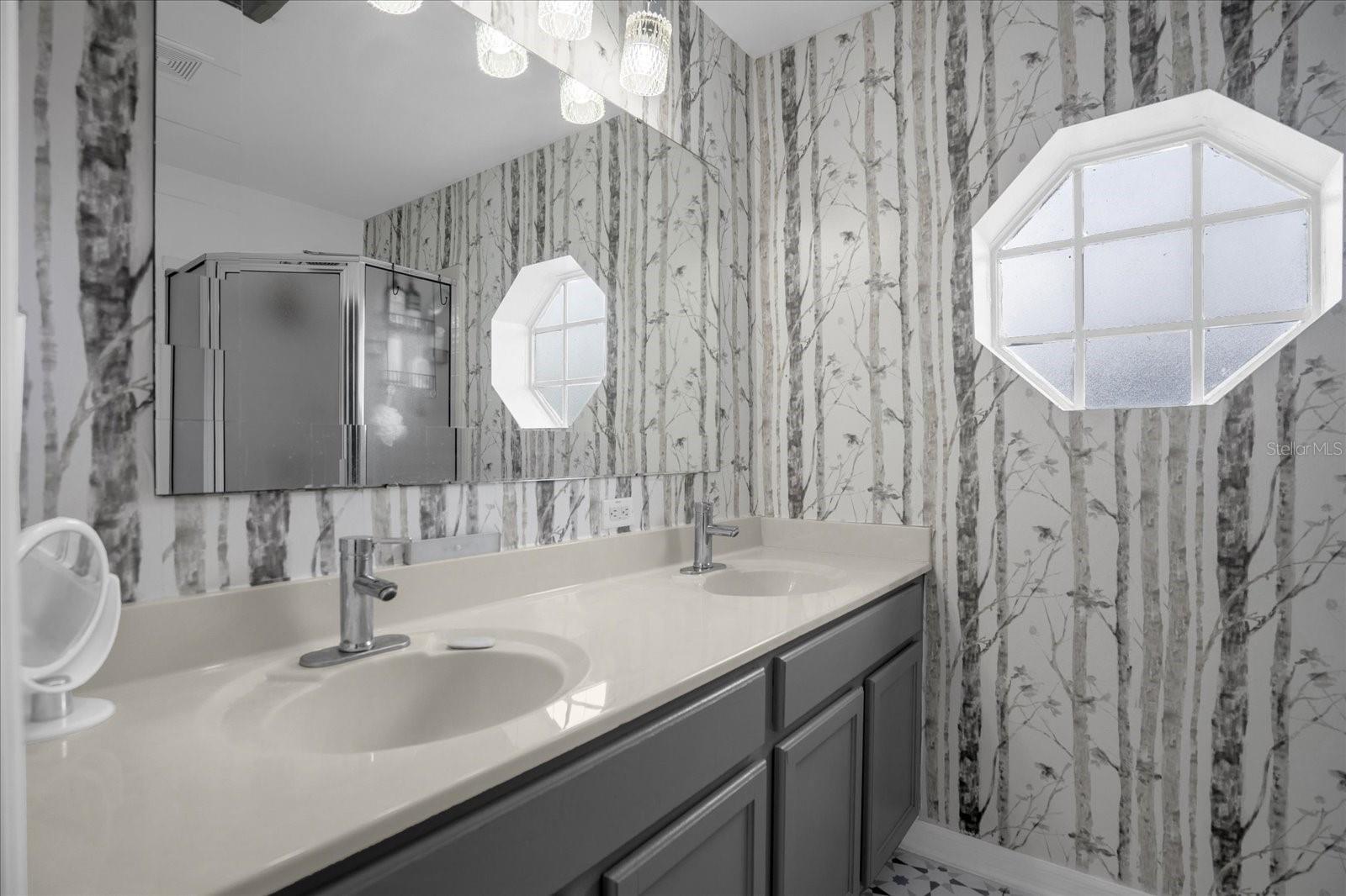 593 LELAND DR, DELTONA, FL, 32725
