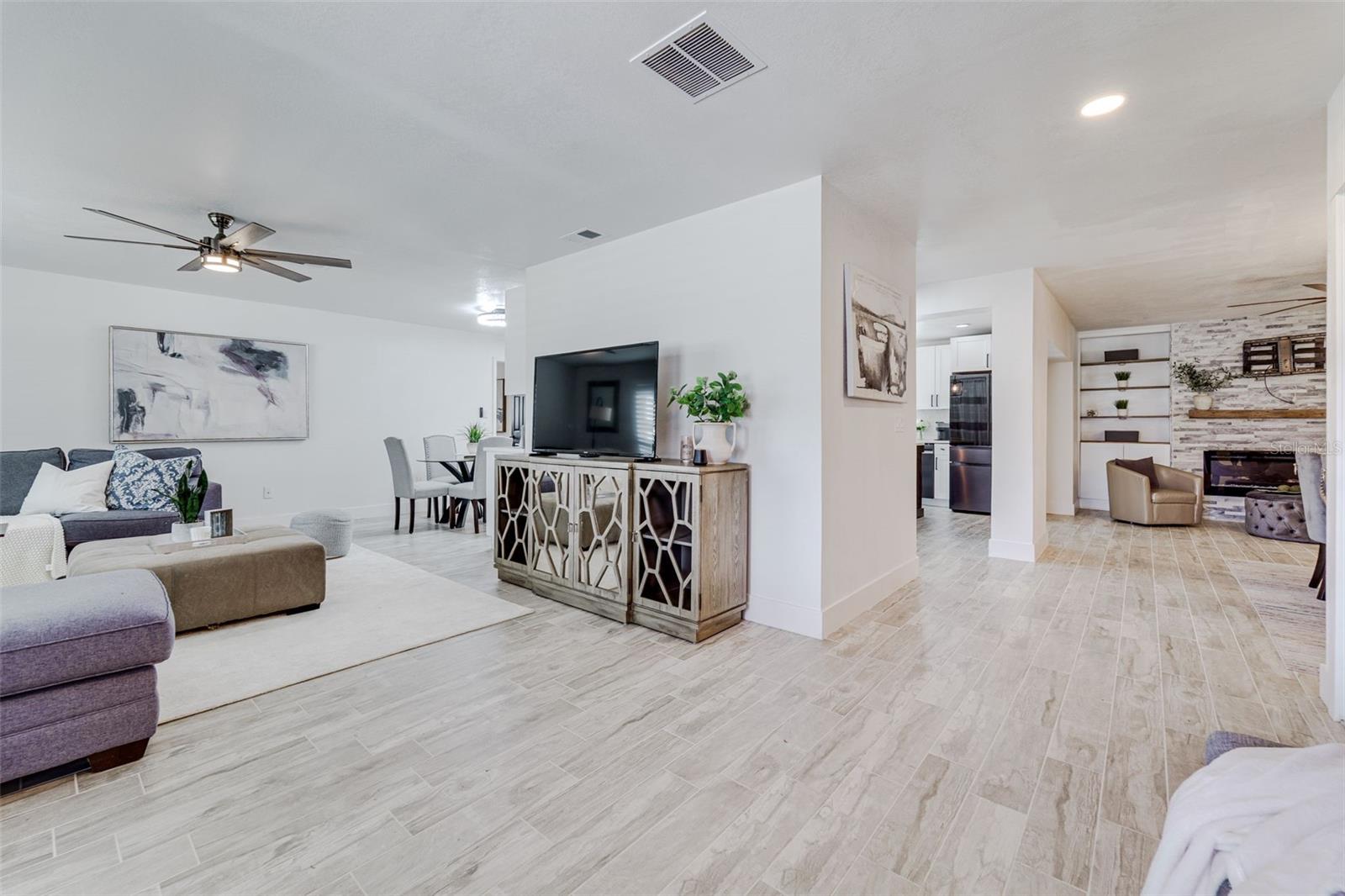 3208 SAN CARLOS ST, CLEARWATER, FL, 33759