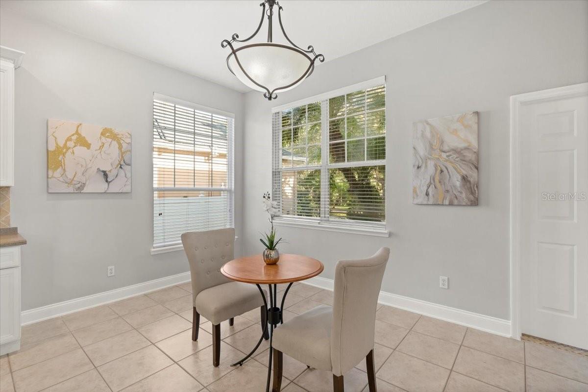 9668 LOBLOLLY PINE CIR, ORLANDO, FL, 32827