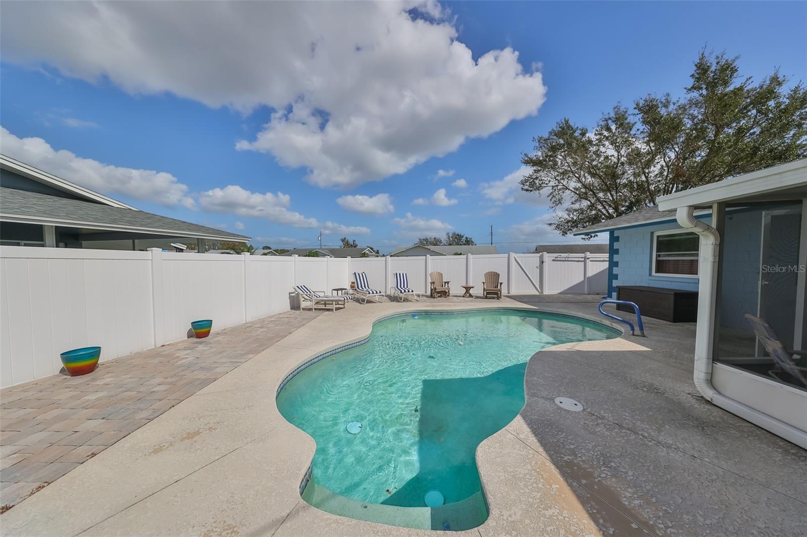 701 DESERT HILLS WAY, SUN CITY CENTER, FL, 33573