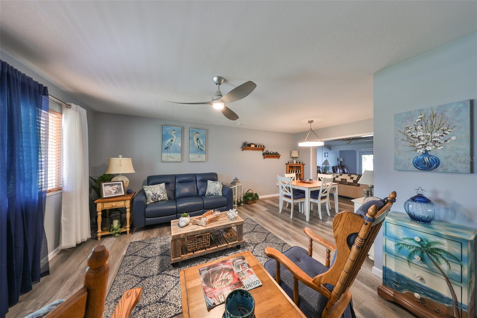 701 DESERT HILLS WAY, SUN CITY CENTER, FL, 33573