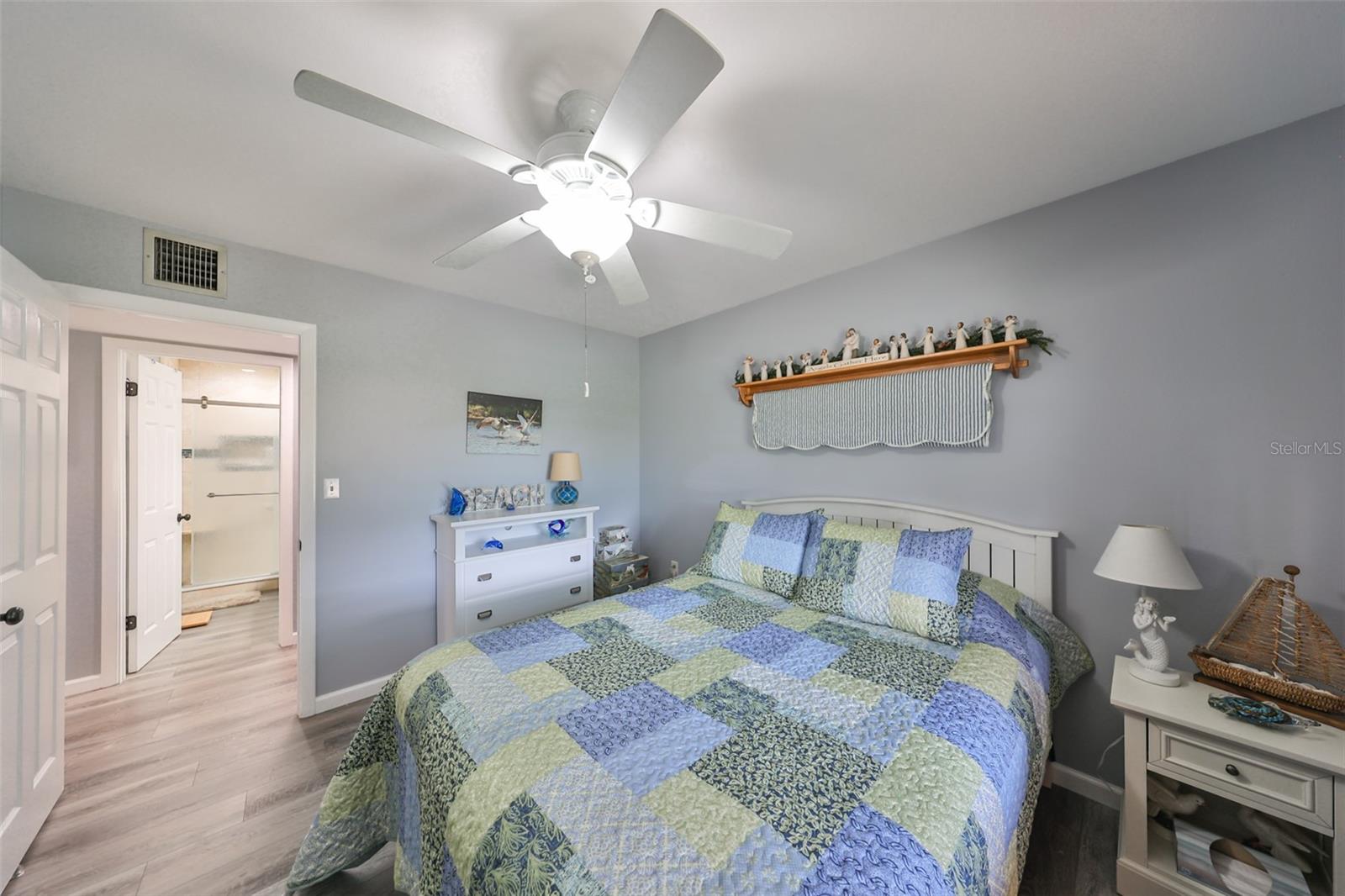 701 DESERT HILLS WAY, SUN CITY CENTER, FL, 33573