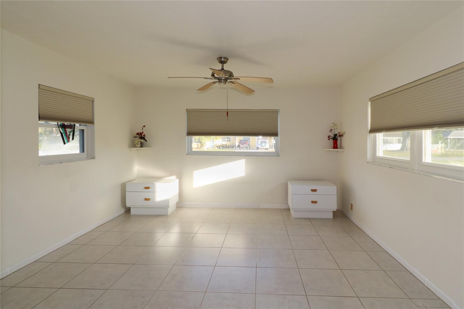 218 6TH AVE SW, RUSKIN, FL, 33570