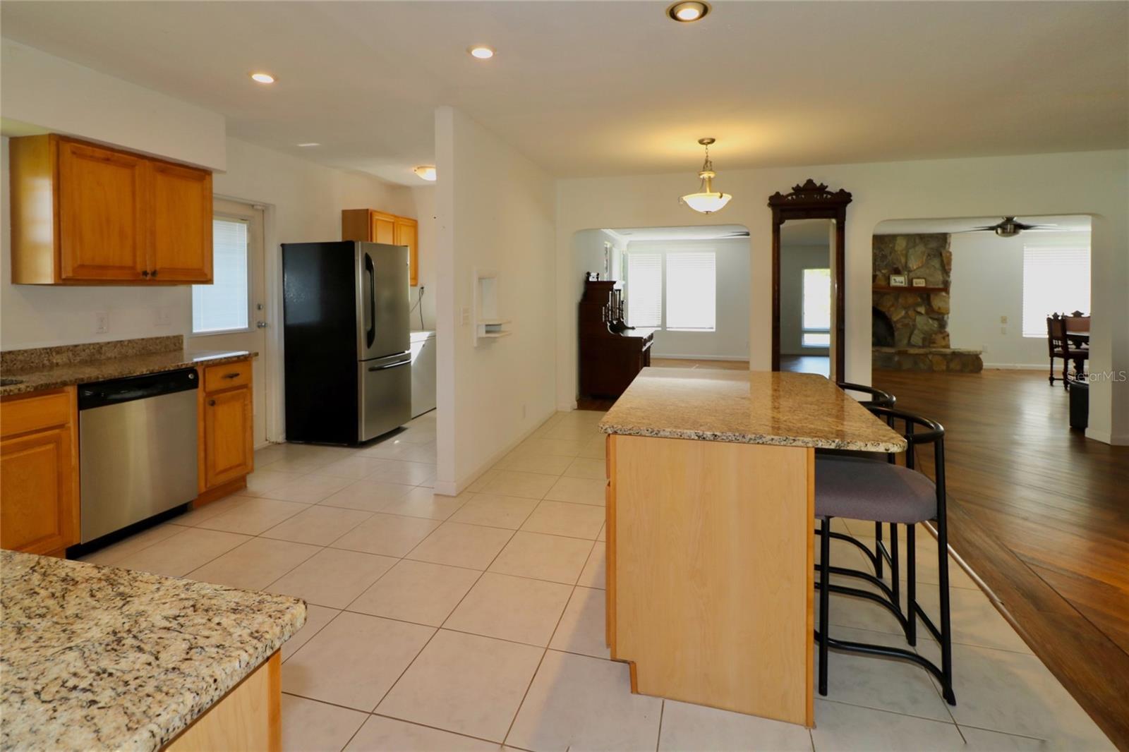 218 6TH AVE SW, RUSKIN, FL, 33570