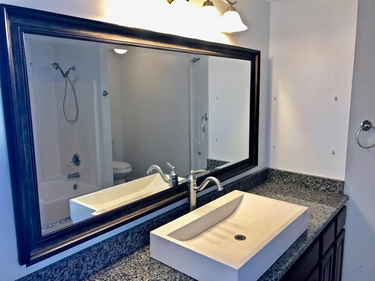5600 BENTGRASS DR #8-117, SARASOTA, FL, 34235