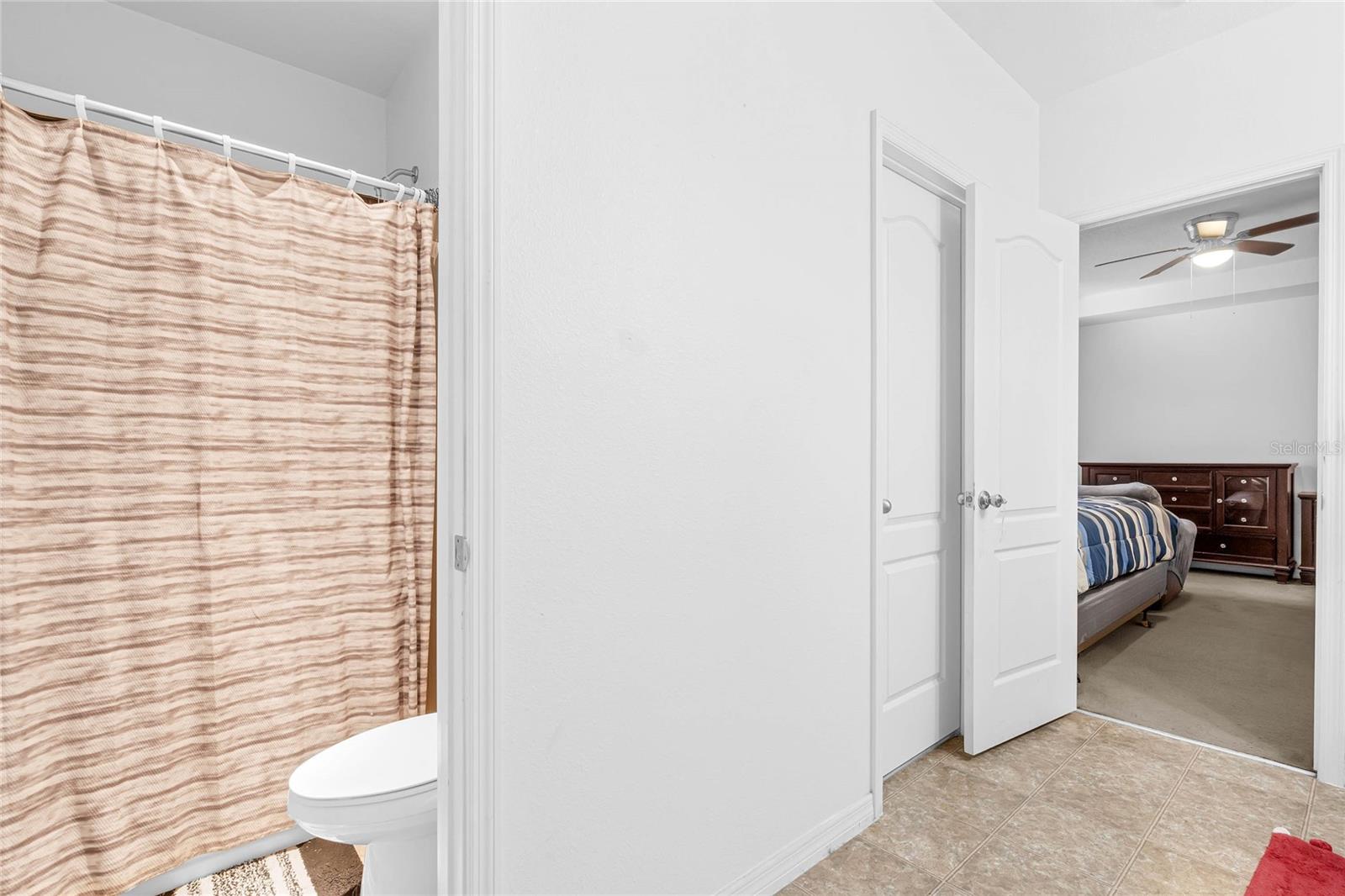 2430 NORWOOD PL, TAVARES, FL, 32778