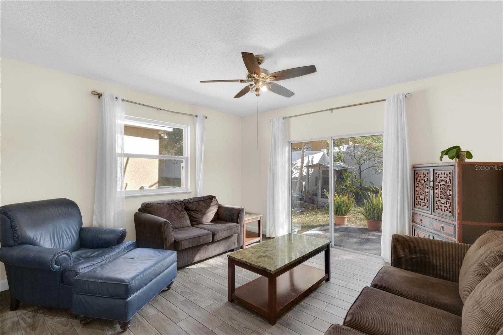 2430 NORWOOD PL, TAVARES, FL, 32778