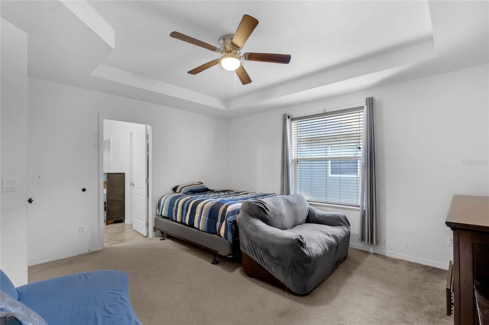 2430 NORWOOD PL, TAVARES, FL, 32778