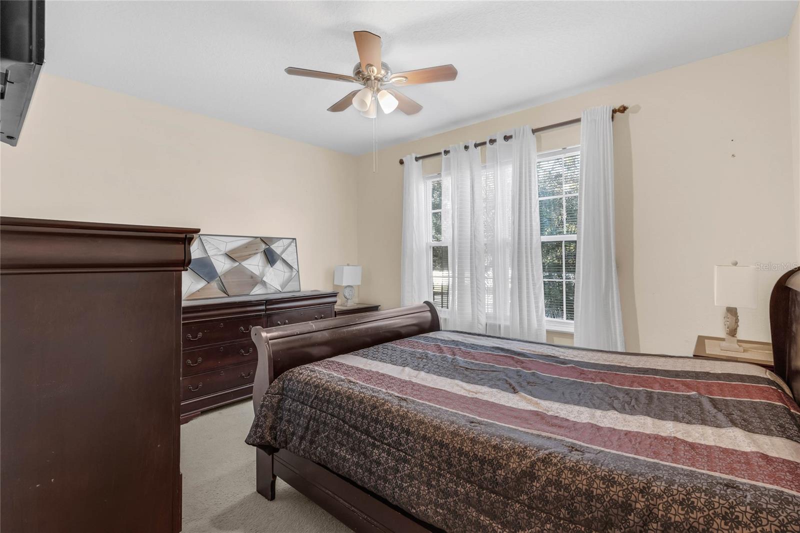 2430 NORWOOD PL, TAVARES, FL, 32778