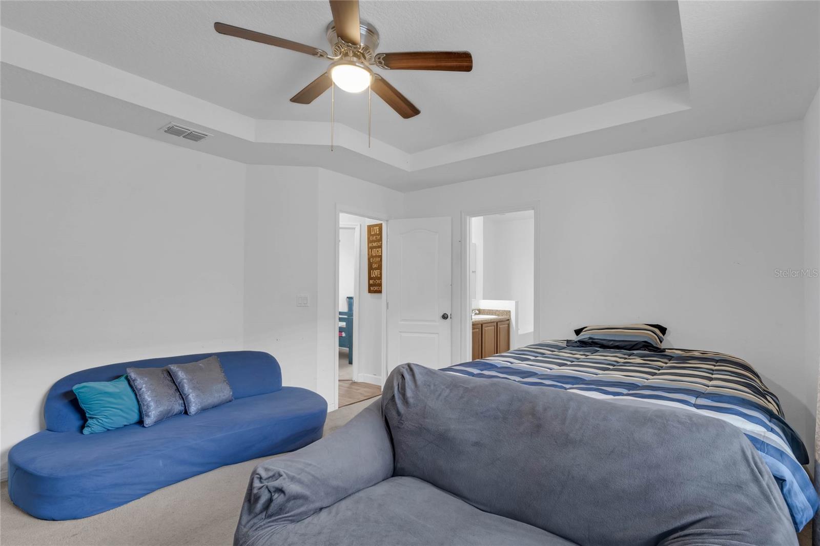 2430 NORWOOD PL, TAVARES, FL, 32778