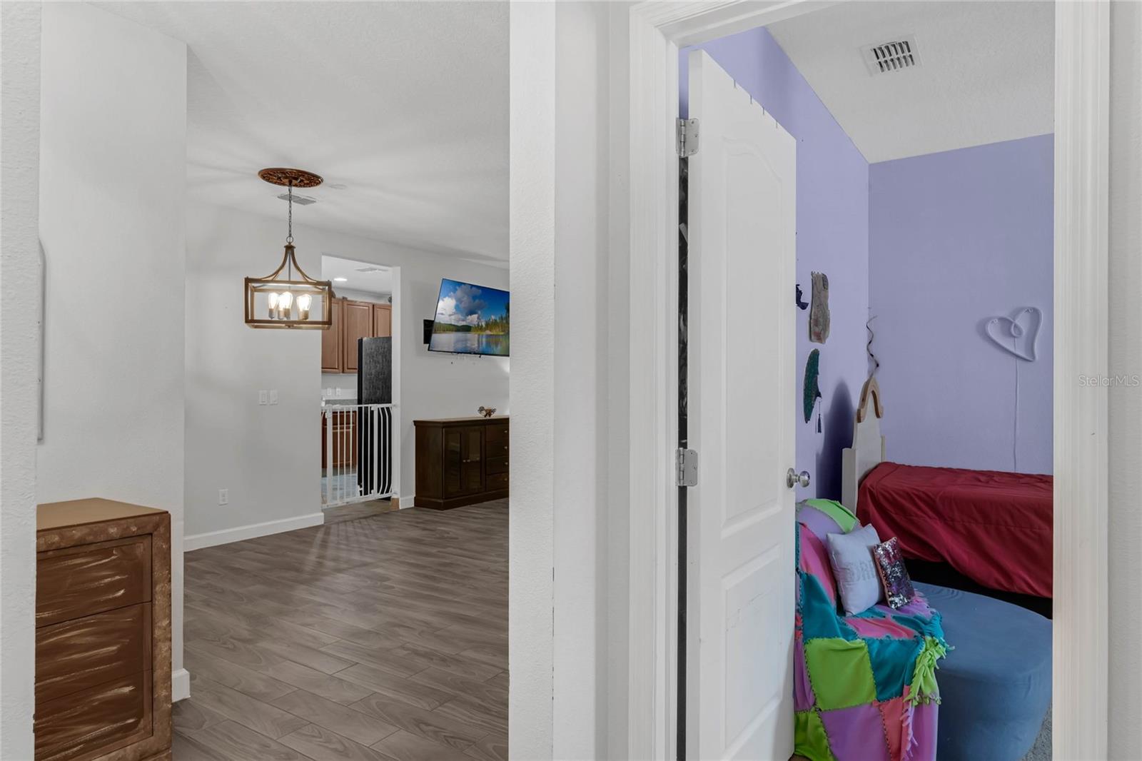 2430 NORWOOD PL, TAVARES, FL, 32778