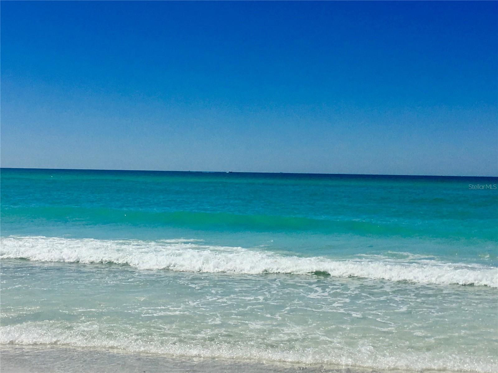 3710 GULF OF MEXICO DR #F1, LONGBOAT KEY, FL, 34228