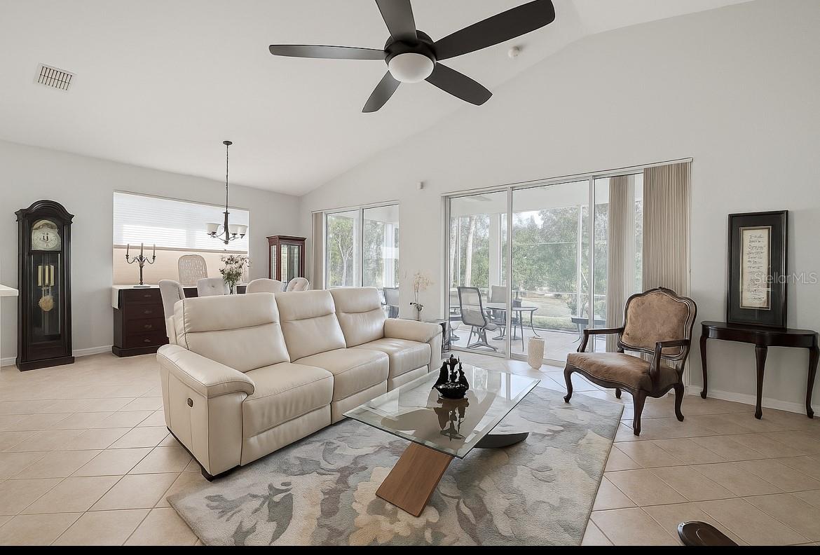 119 CRESCENT MOON DR, GROVELAND, FL, 34736