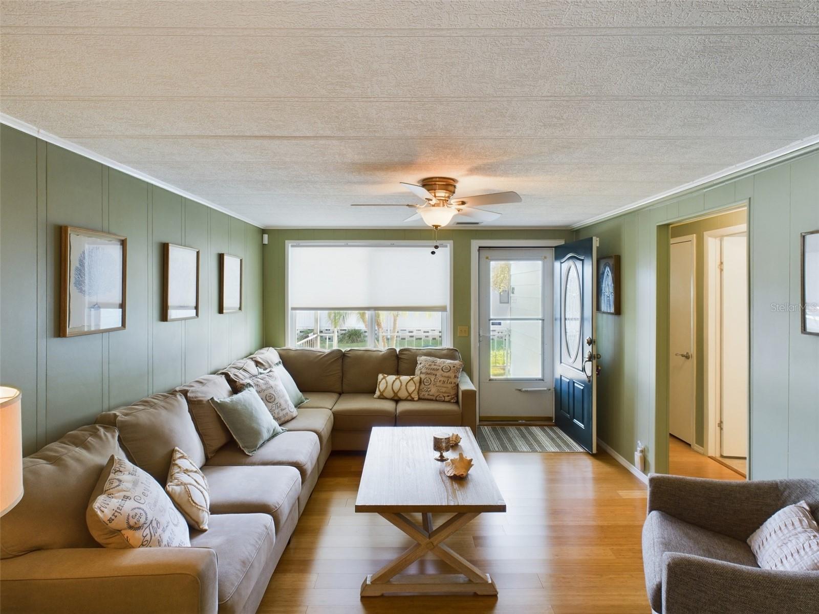 12501 ULMERTON RD #82, LARGO, FL, 33774