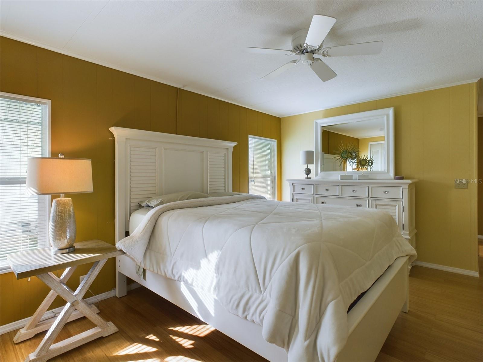 12501 ULMERTON RD #82, LARGO, FL, 33774