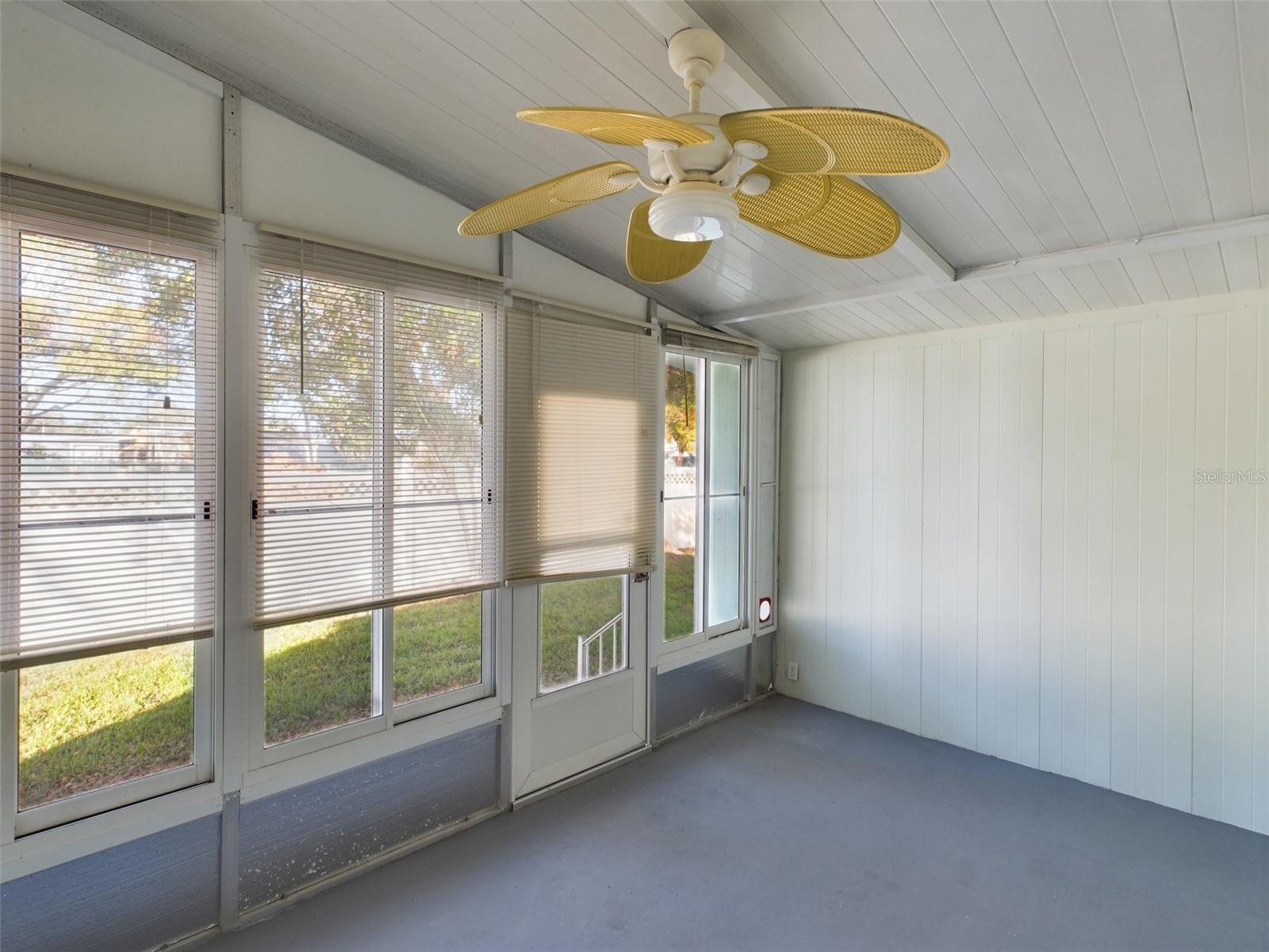 12501 ULMERTON RD #82, LARGO, FL, 33774