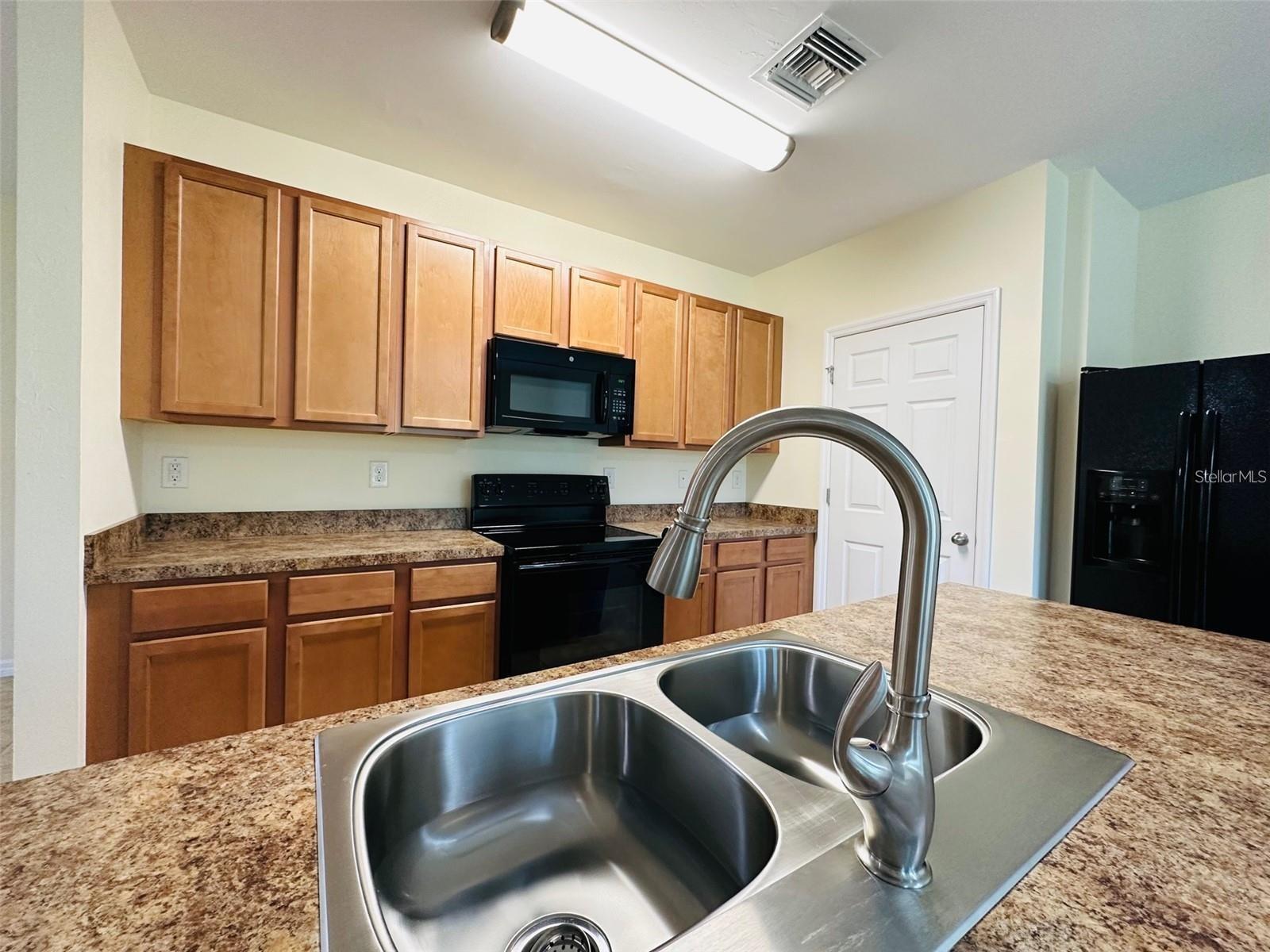7172 MIKASA DR, PUNTA GORDA, FL, 33950