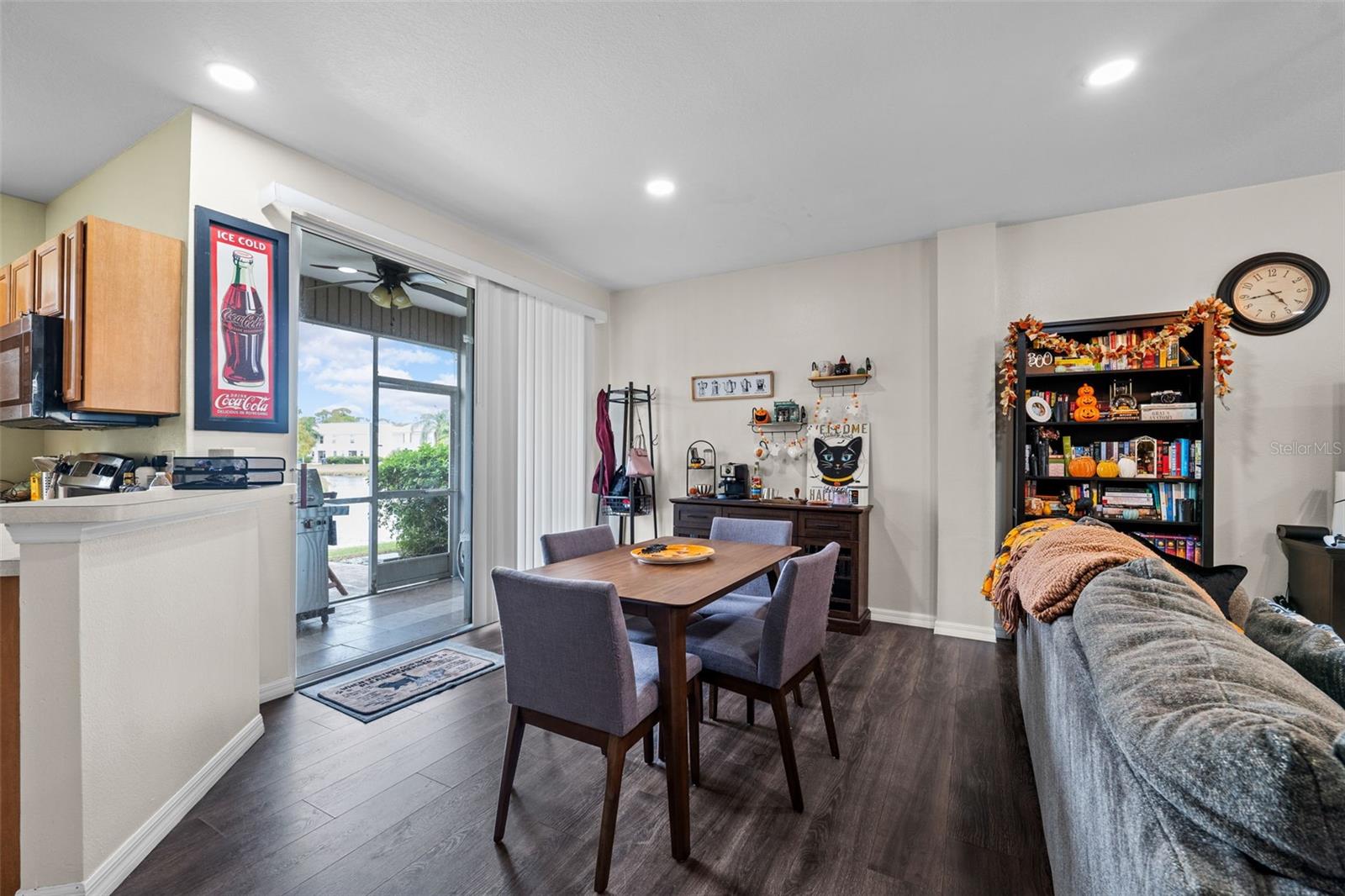 12445 COUNTRY WHITE CIR, TAMPA, FL, 33635