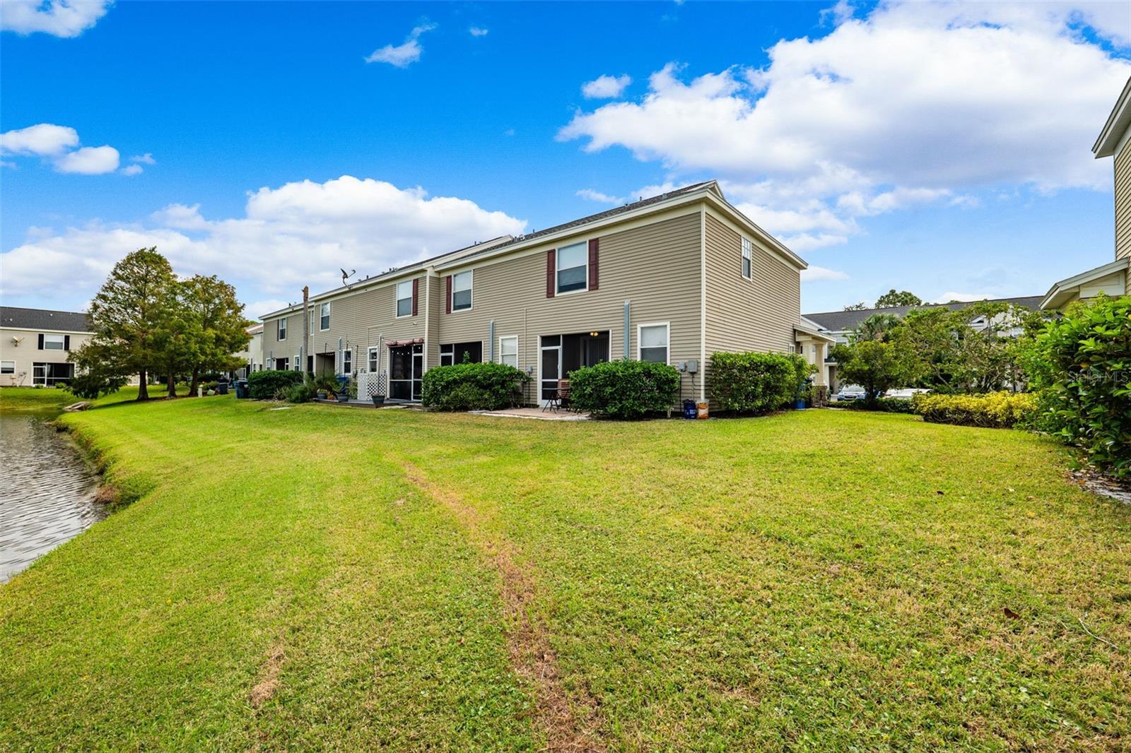 12445 COUNTRY WHITE CIR, TAMPA, FL, 33635