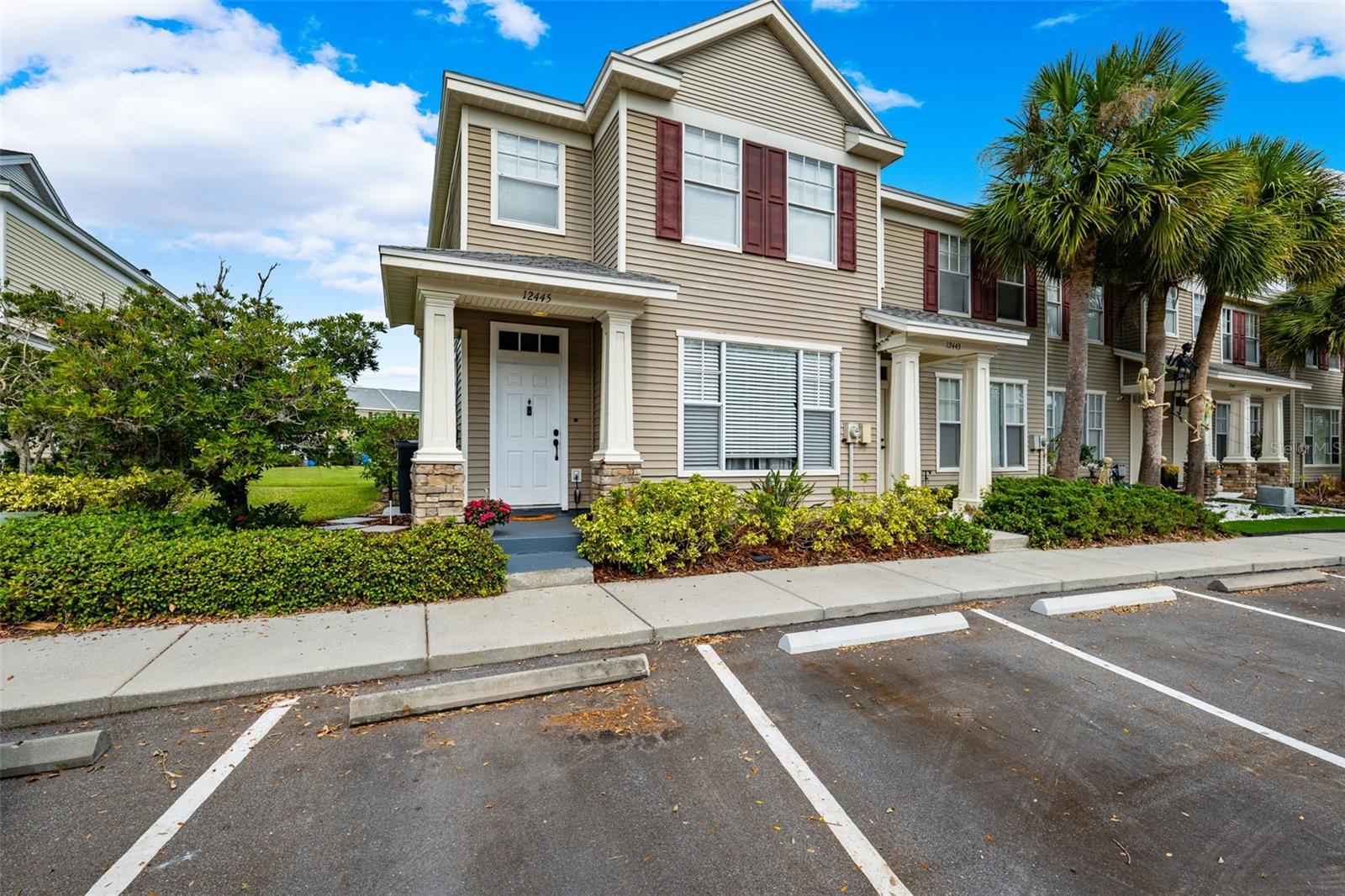 12445 COUNTRY WHITE CIR, TAMPA, FL, 33635
