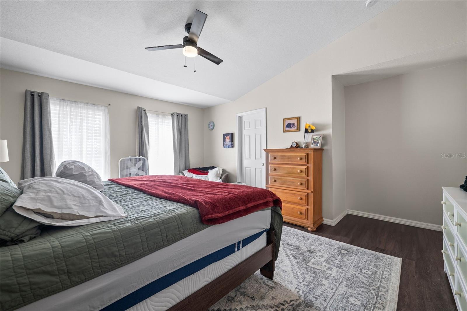 12445 COUNTRY WHITE CIR, TAMPA, FL, 33635