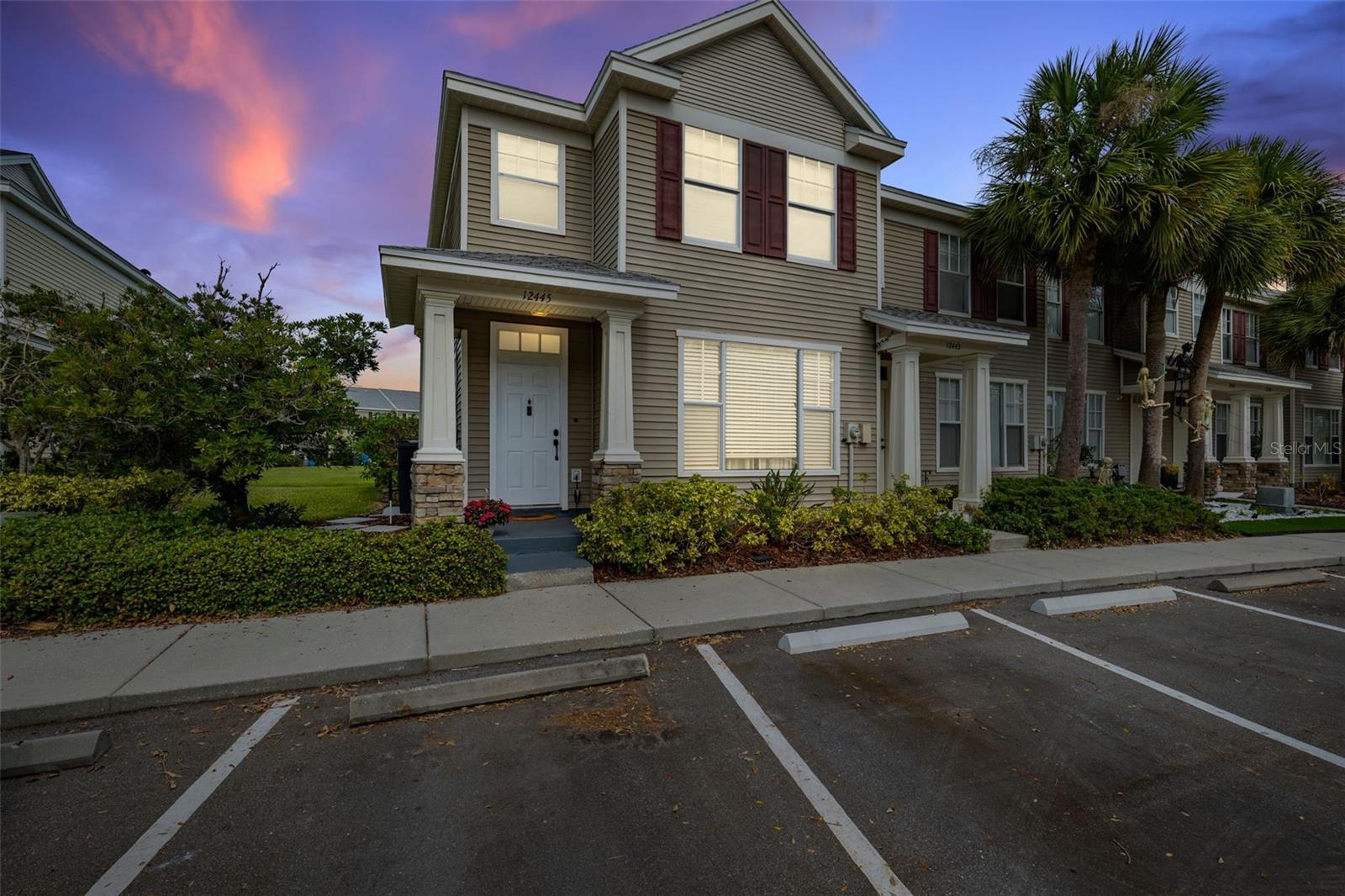 12445 COUNTRY WHITE CIR, TAMPA, FL, 33635