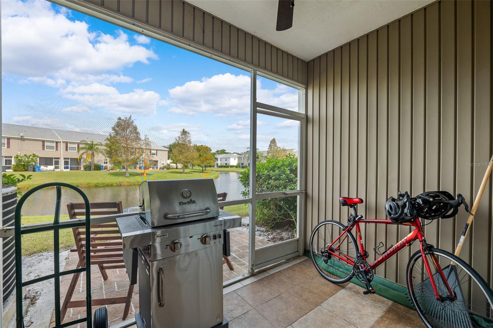 12445 COUNTRY WHITE CIR, TAMPA, FL, 33635