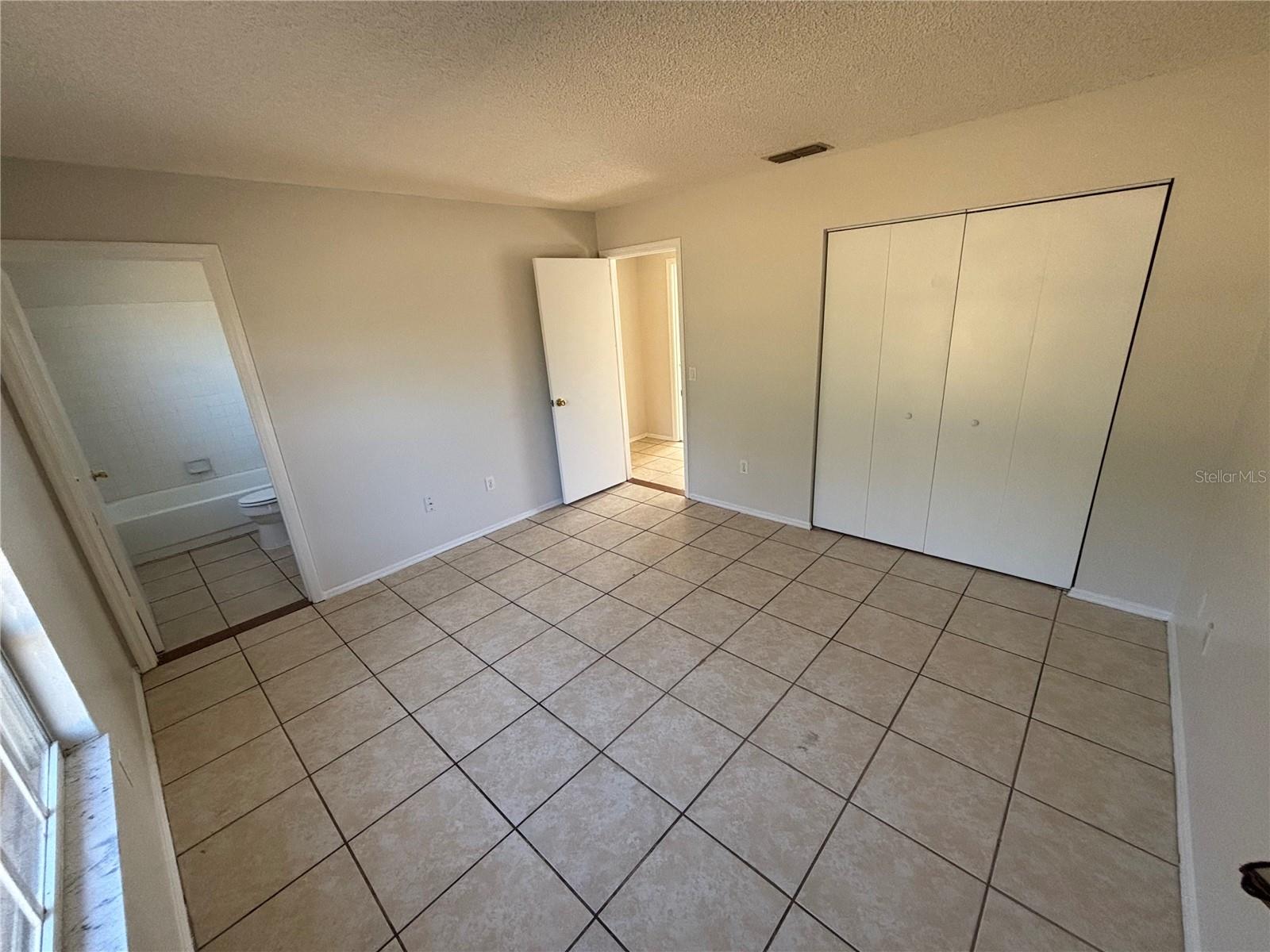 104 EMERALD RD, OCALA, FL, 34472