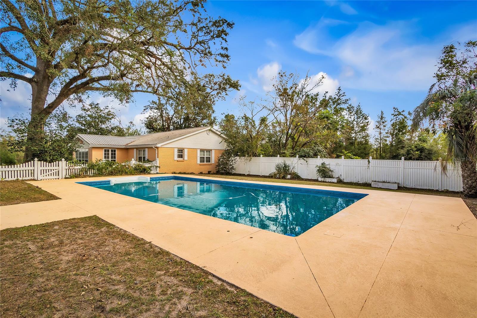 11085 E US HIGHWAY 90, LEE, FL, 32059