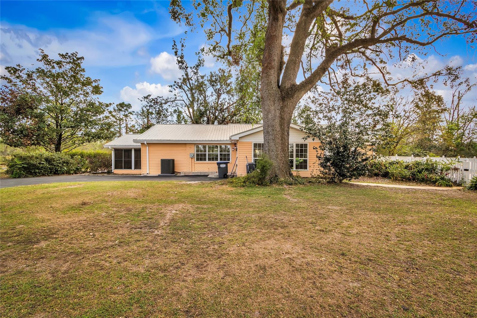 11085 E US HIGHWAY 90, LEE, FL, 32059