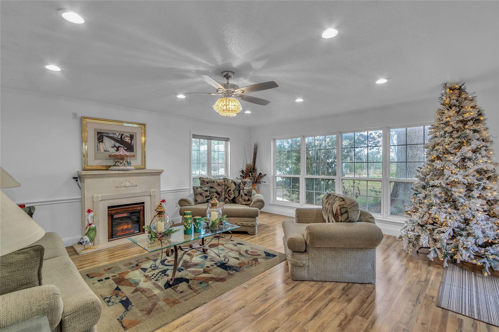 11085 E US HIGHWAY 90, LEE, FL, 32059