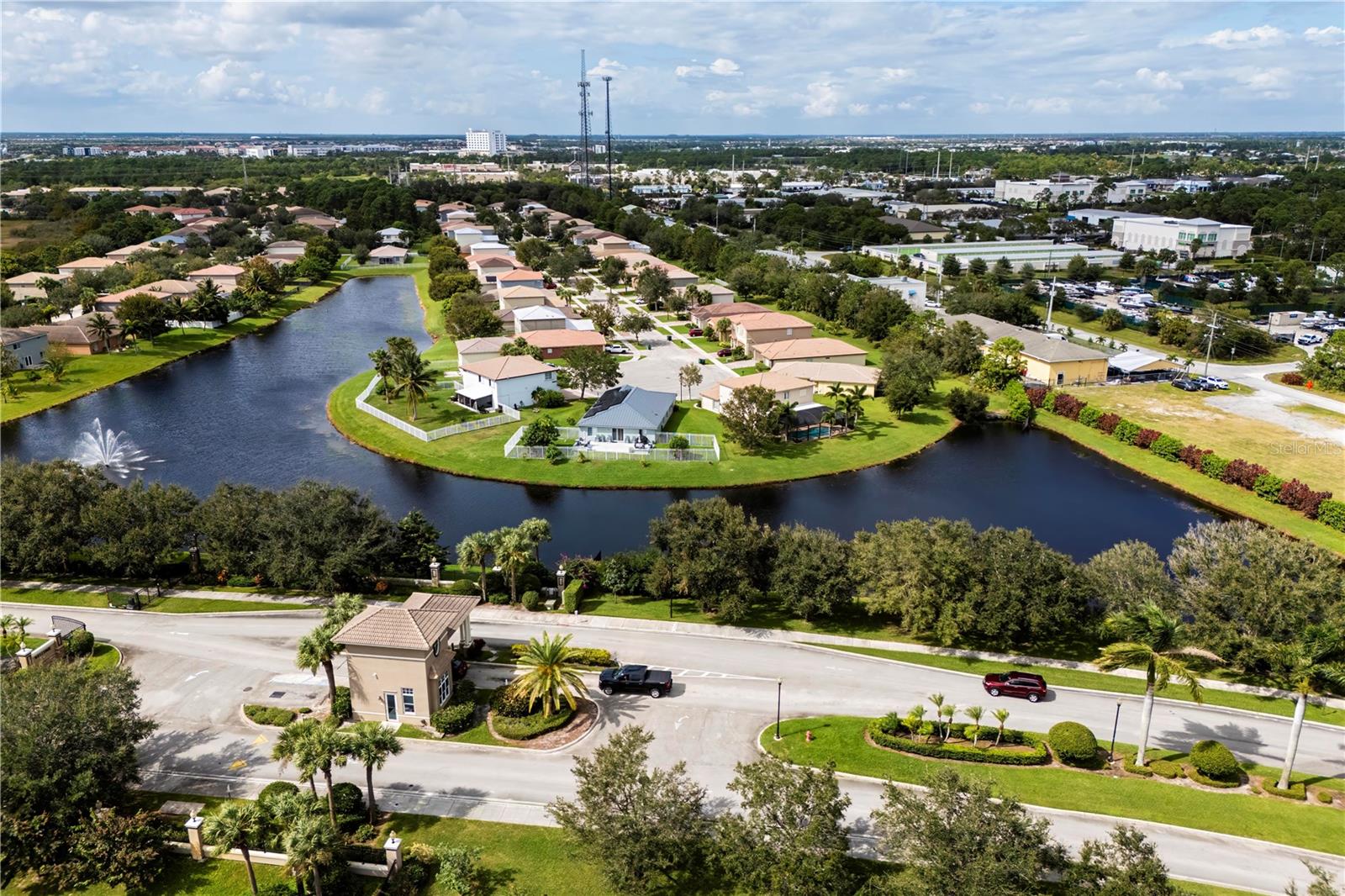 2120 SW MARBLEHEAD WAY, PORT SAINT LUCIE, FL, 34953