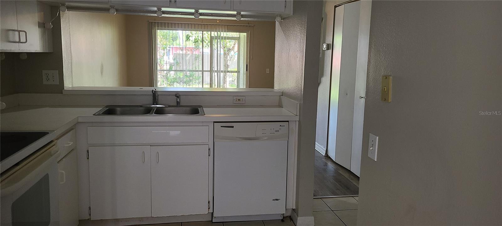 6212 BAYSIDE KEY DR, TAMPA, FL, 33615