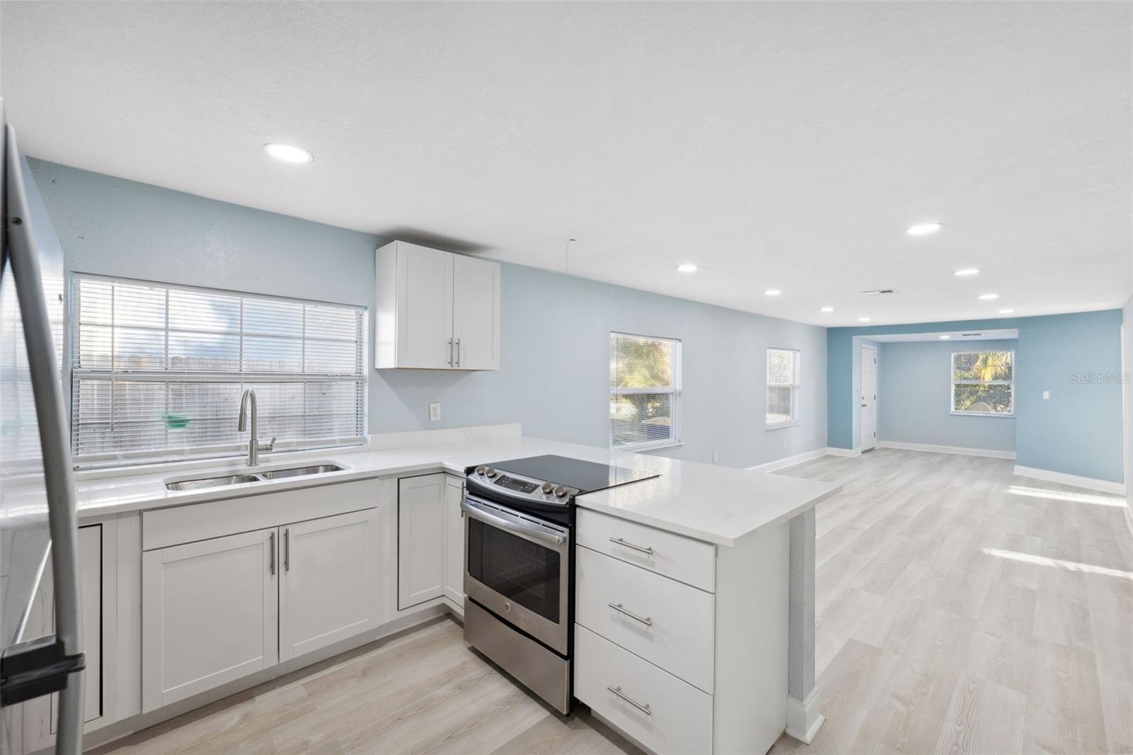1181 TANGERINE ST, CLEARWATER, FL, 33755