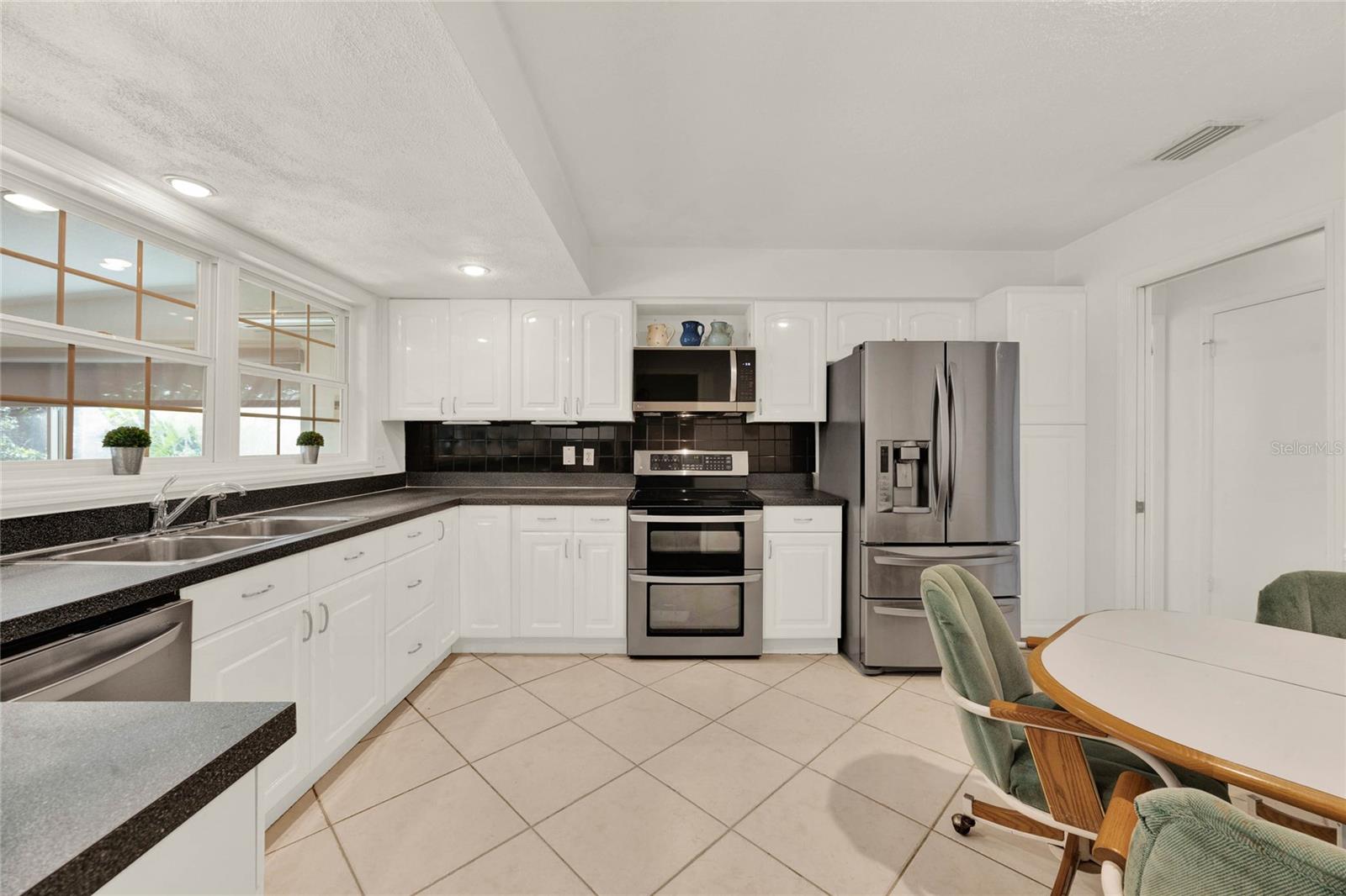 734 RIVERBEND BLVD, LONGWOOD, FL, 32779