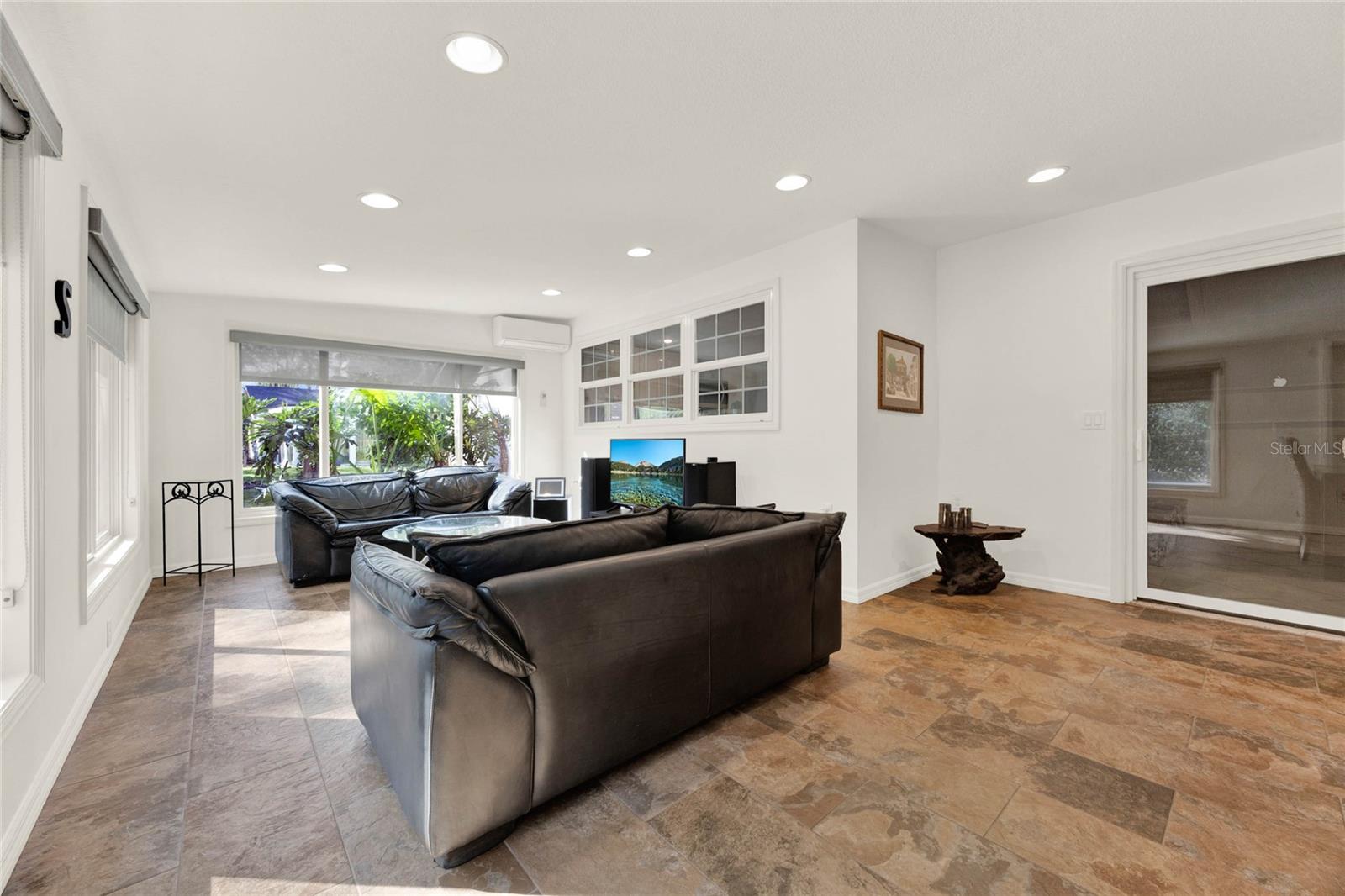 734 RIVERBEND BLVD, LONGWOOD, FL, 32779
